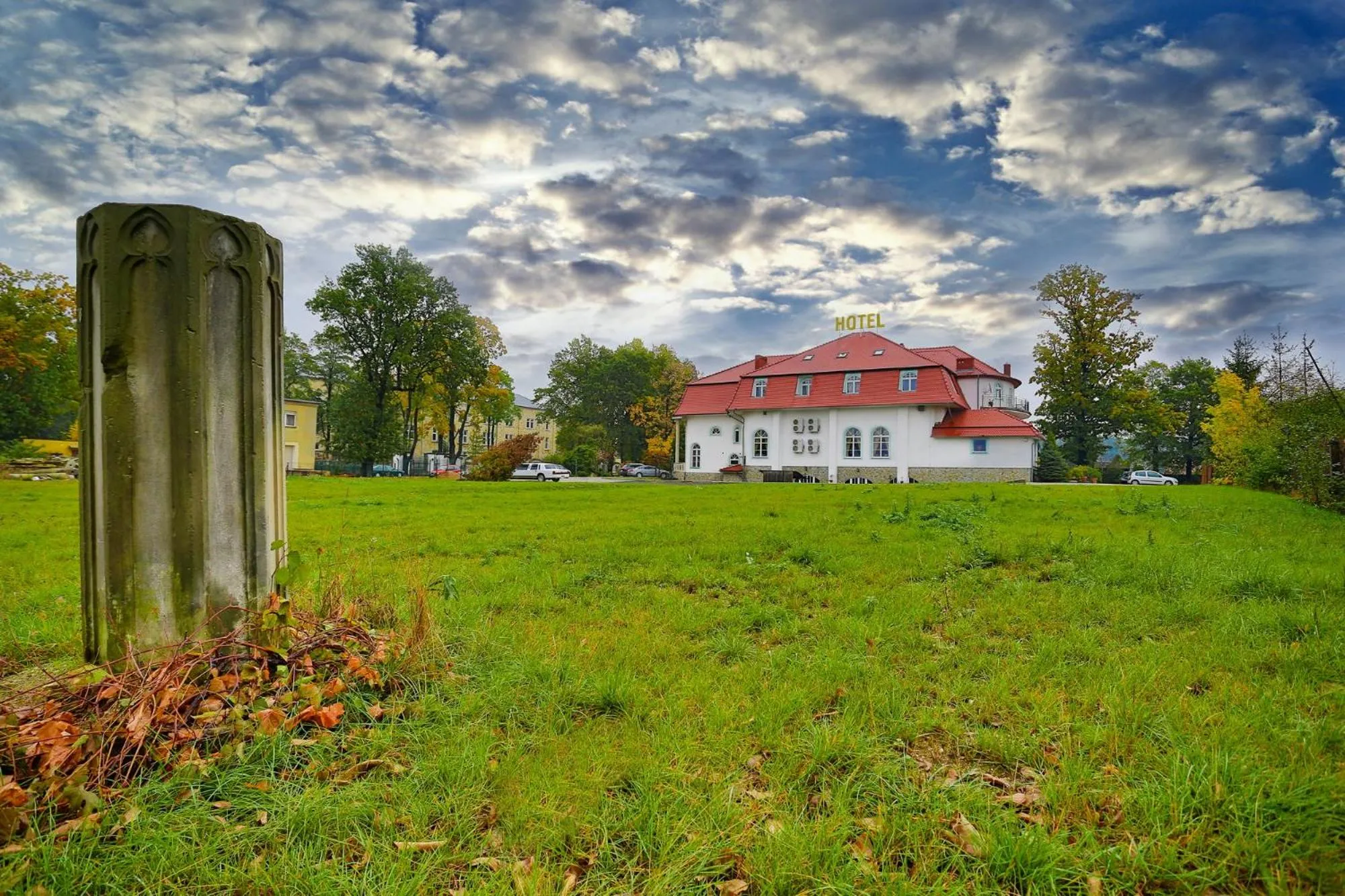 Property building in Hotel Garden