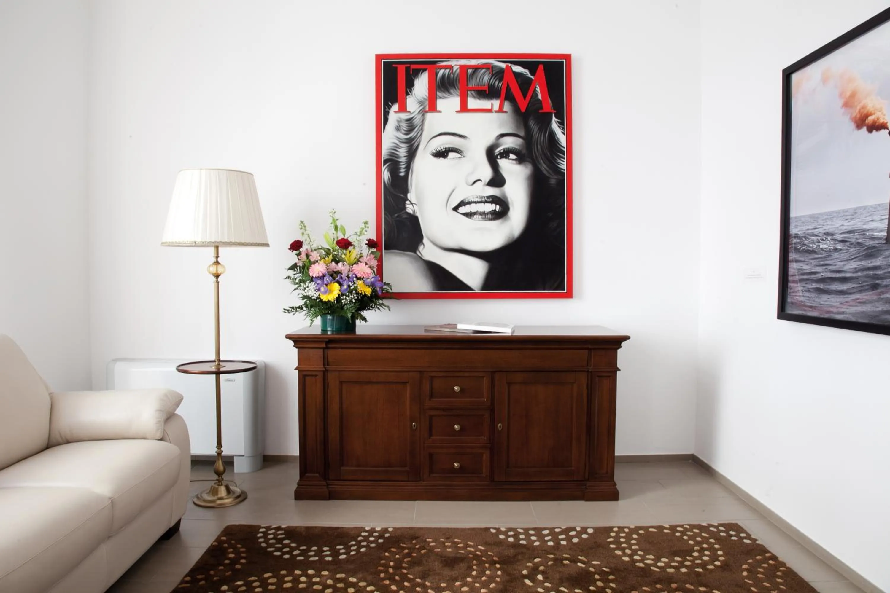 Communal lounge/ TV room in Santa Giulia Hotel e Residence Torino