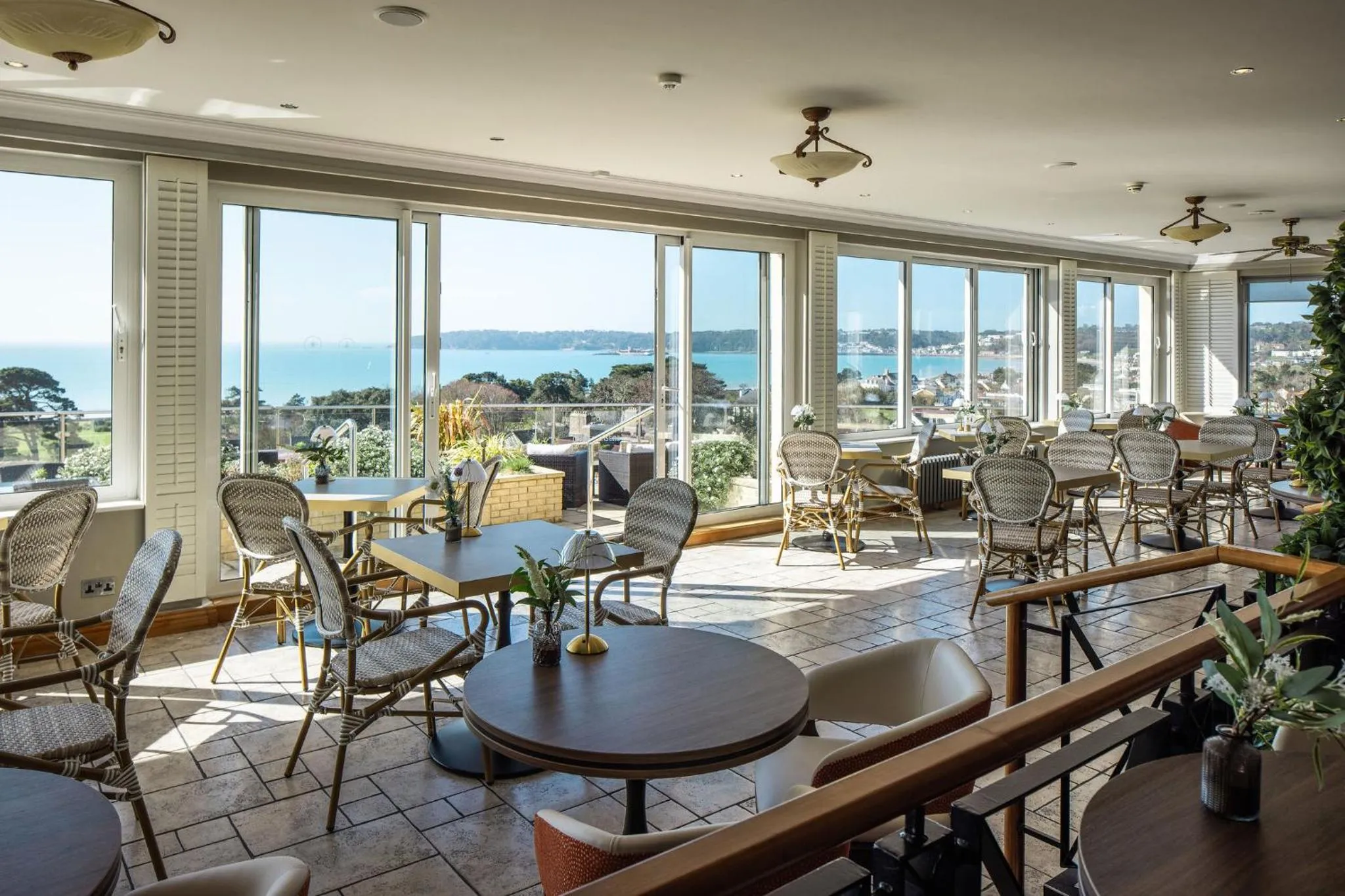 Restaurant/places to eat in Hotel Cristina