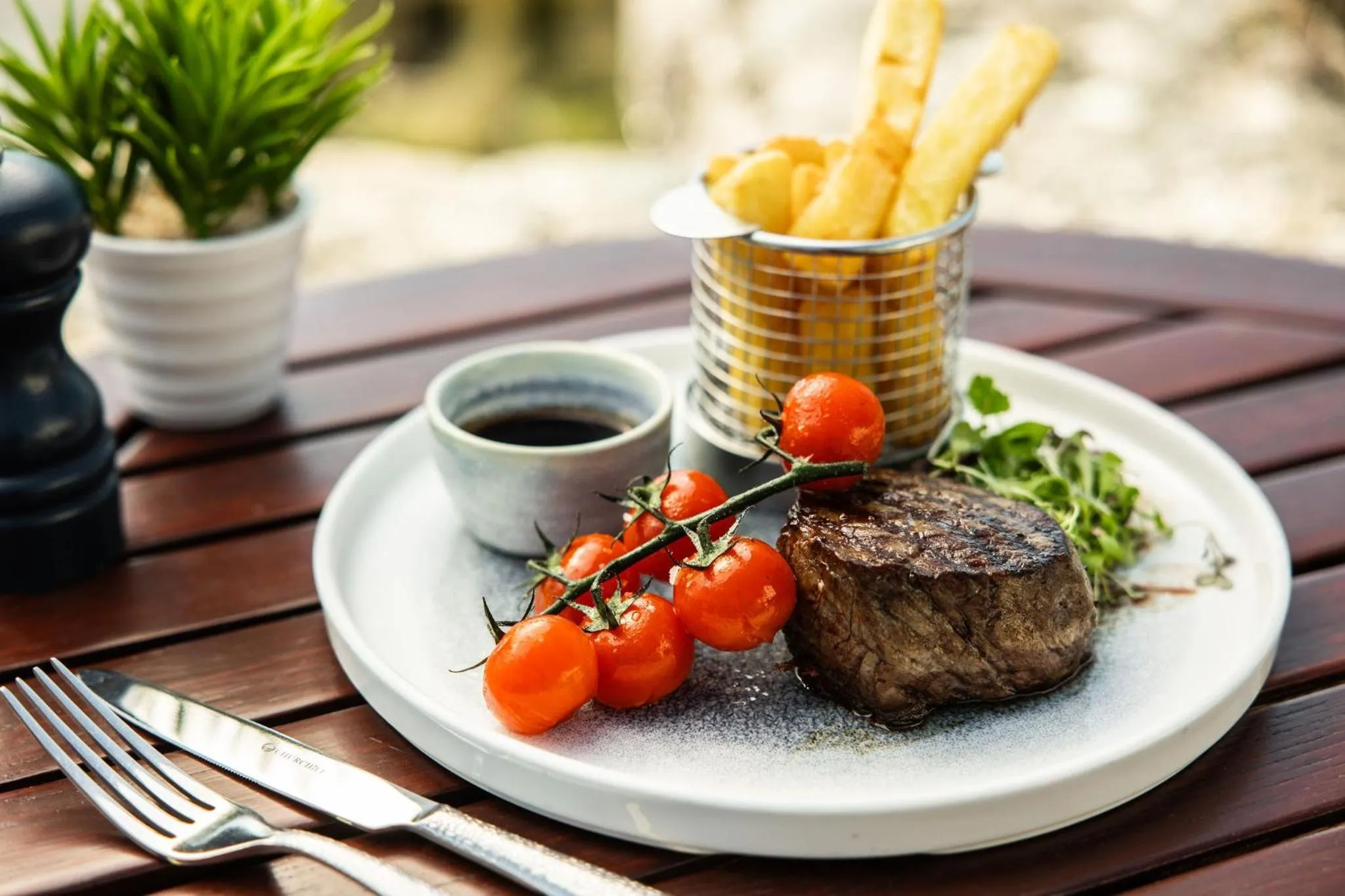 Food and drinks in Hotel Cristina