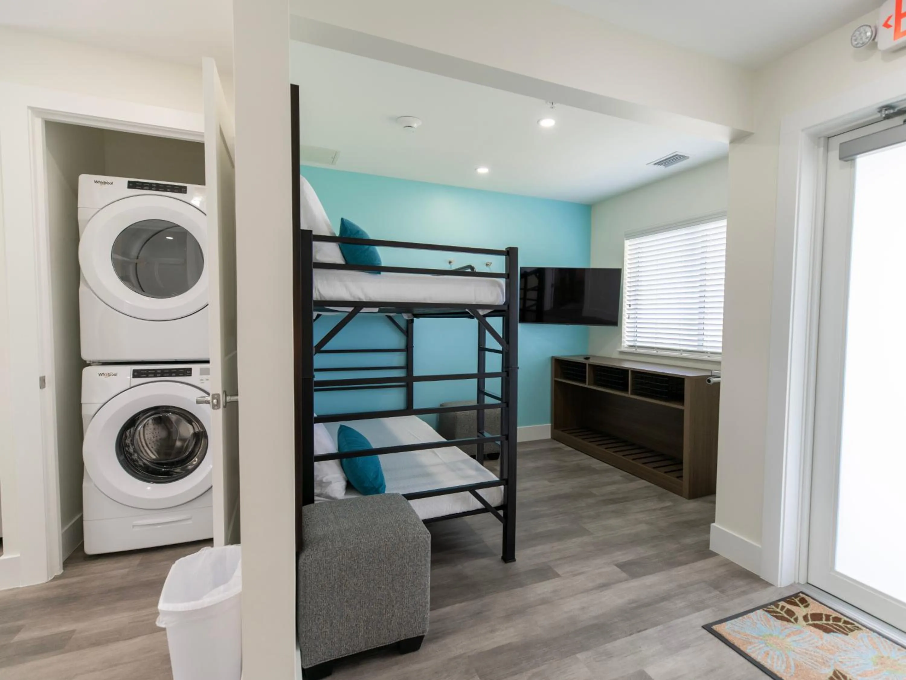 bunk bed, Bed in Sugarloaf Key Hotel at KOA Resort