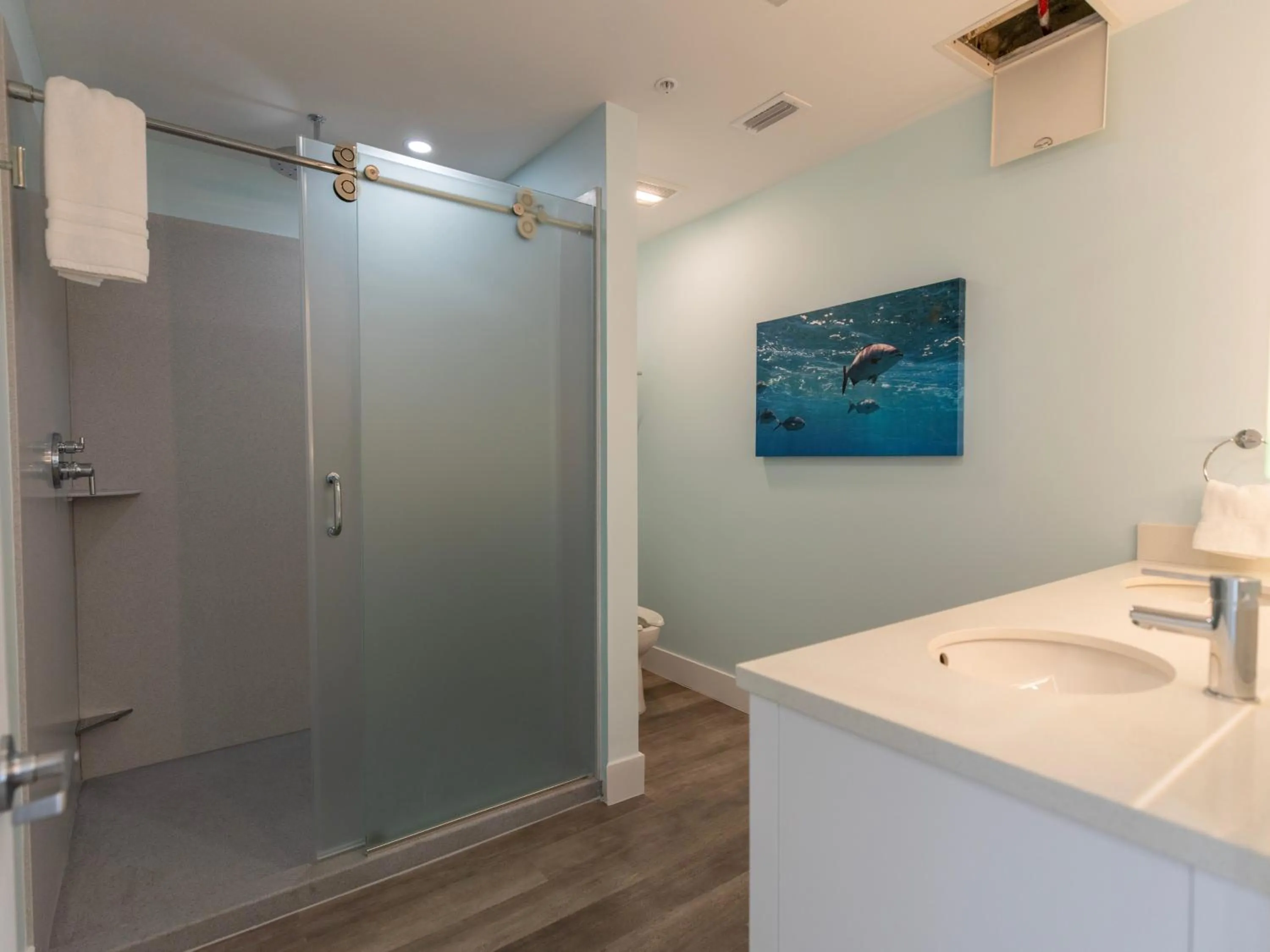 Shower in Sugarloaf Key Hotel at KOA Resort