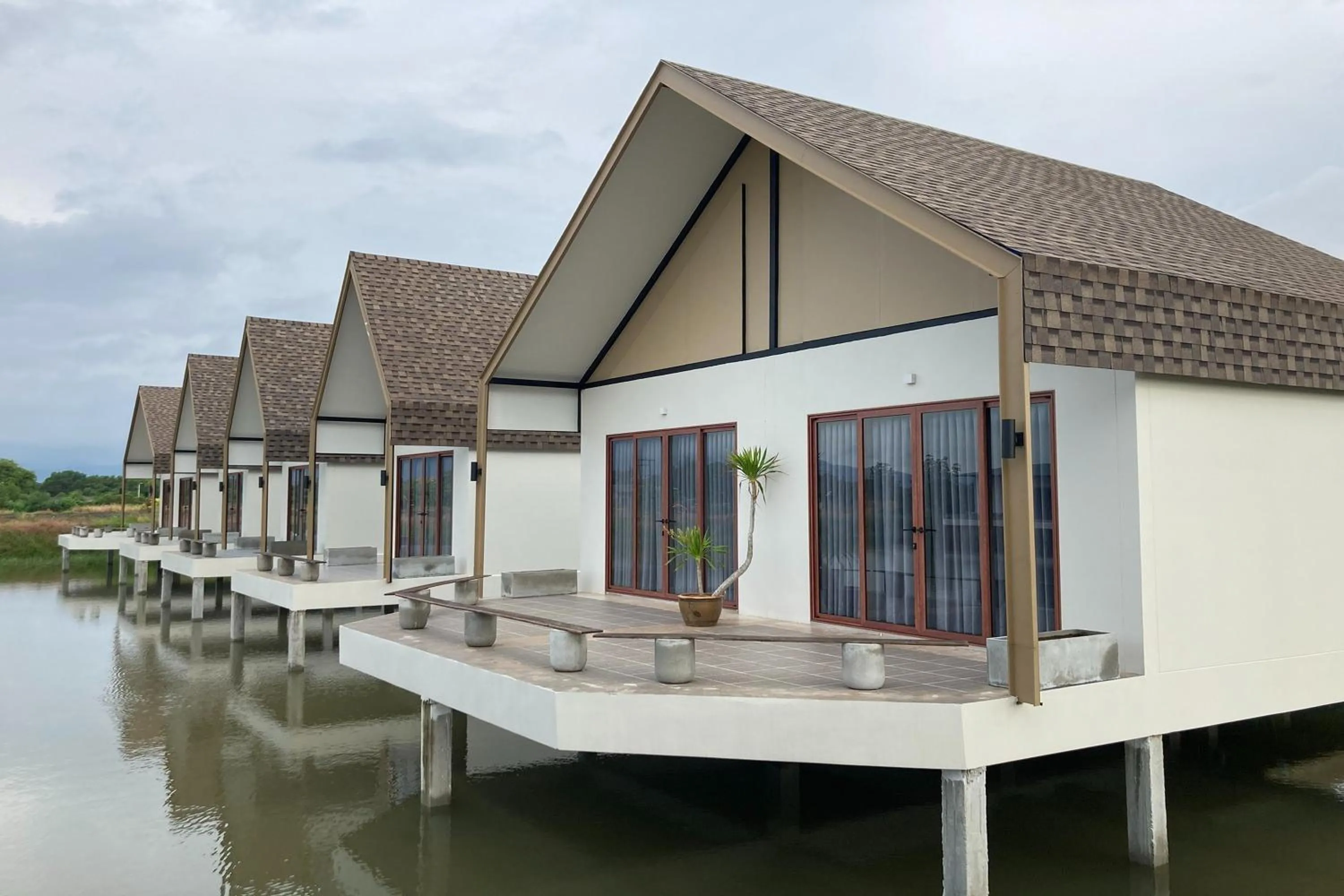 Property building in Burichan Resort