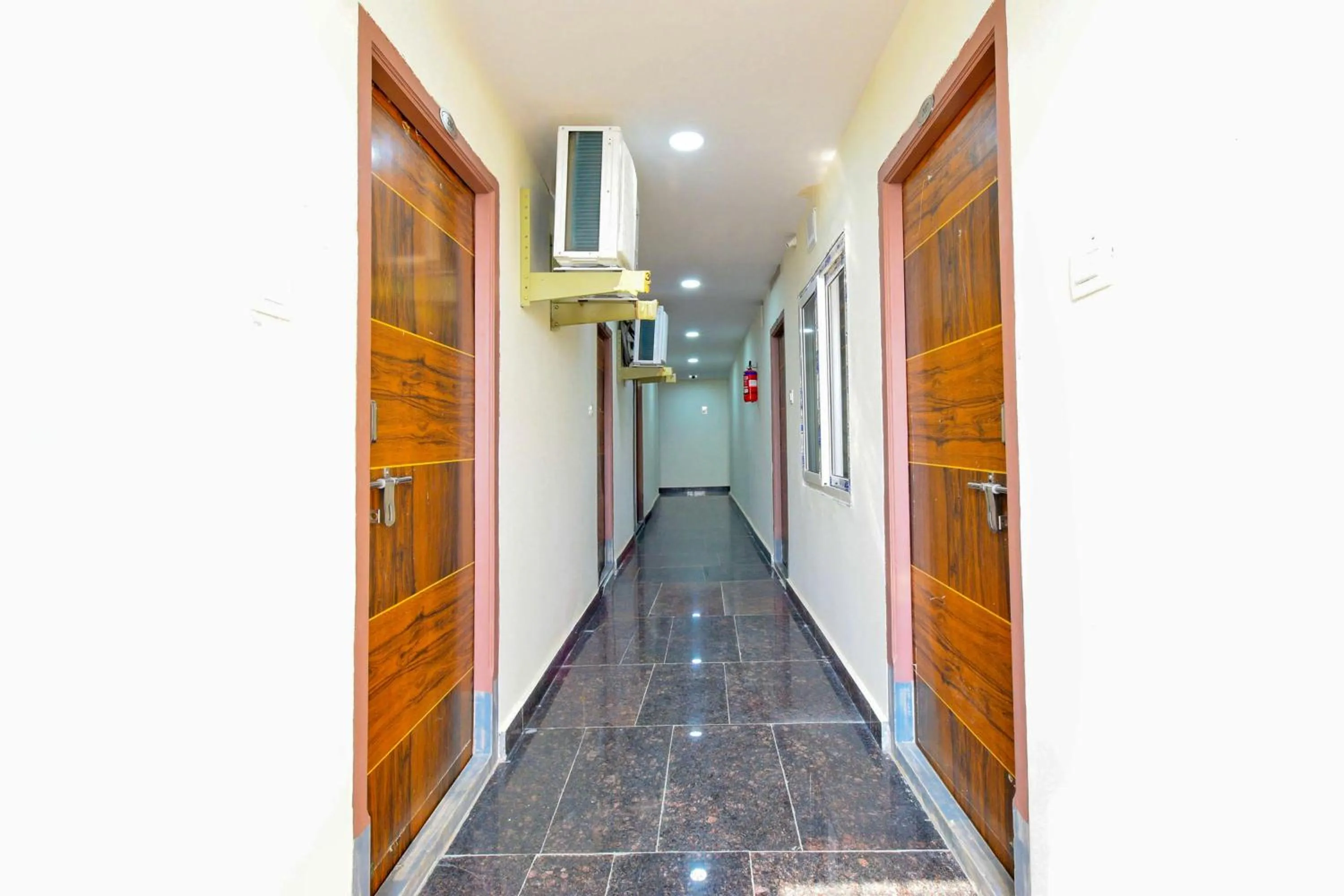 Lobby or reception in Super Collection O Jagadgirigutta Road
