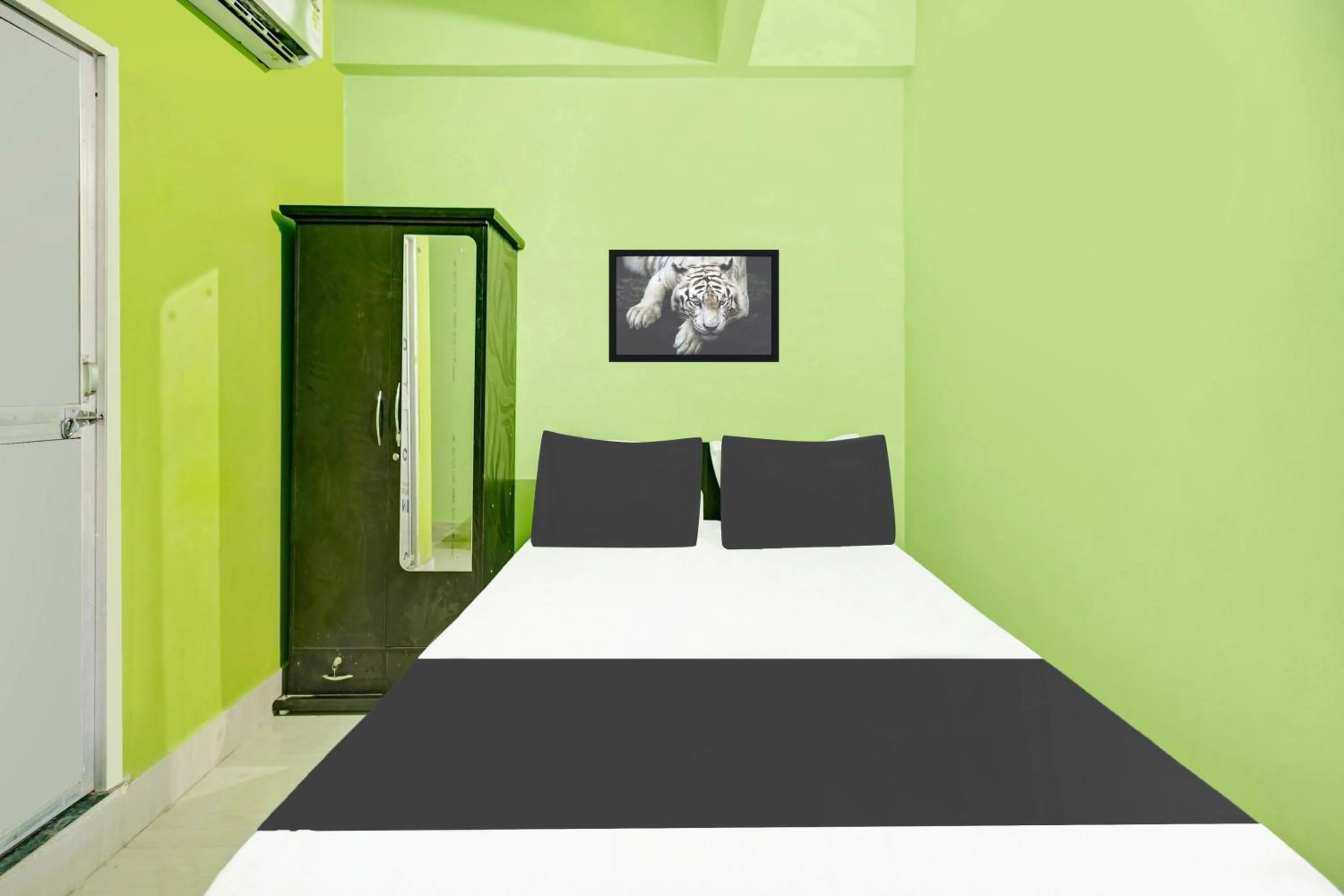 Bedroom, Bed in Hotel O Welcome