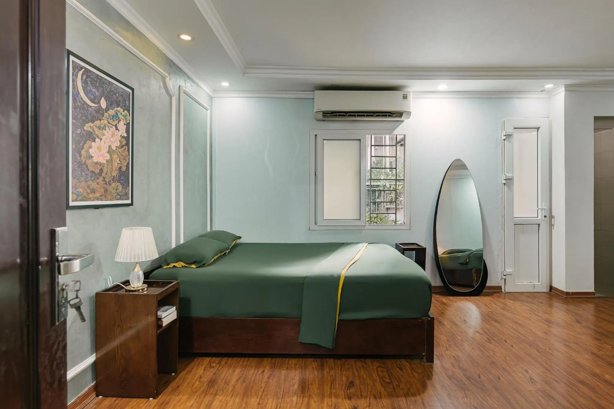 Bed in Drumie Home - salesOTAvn