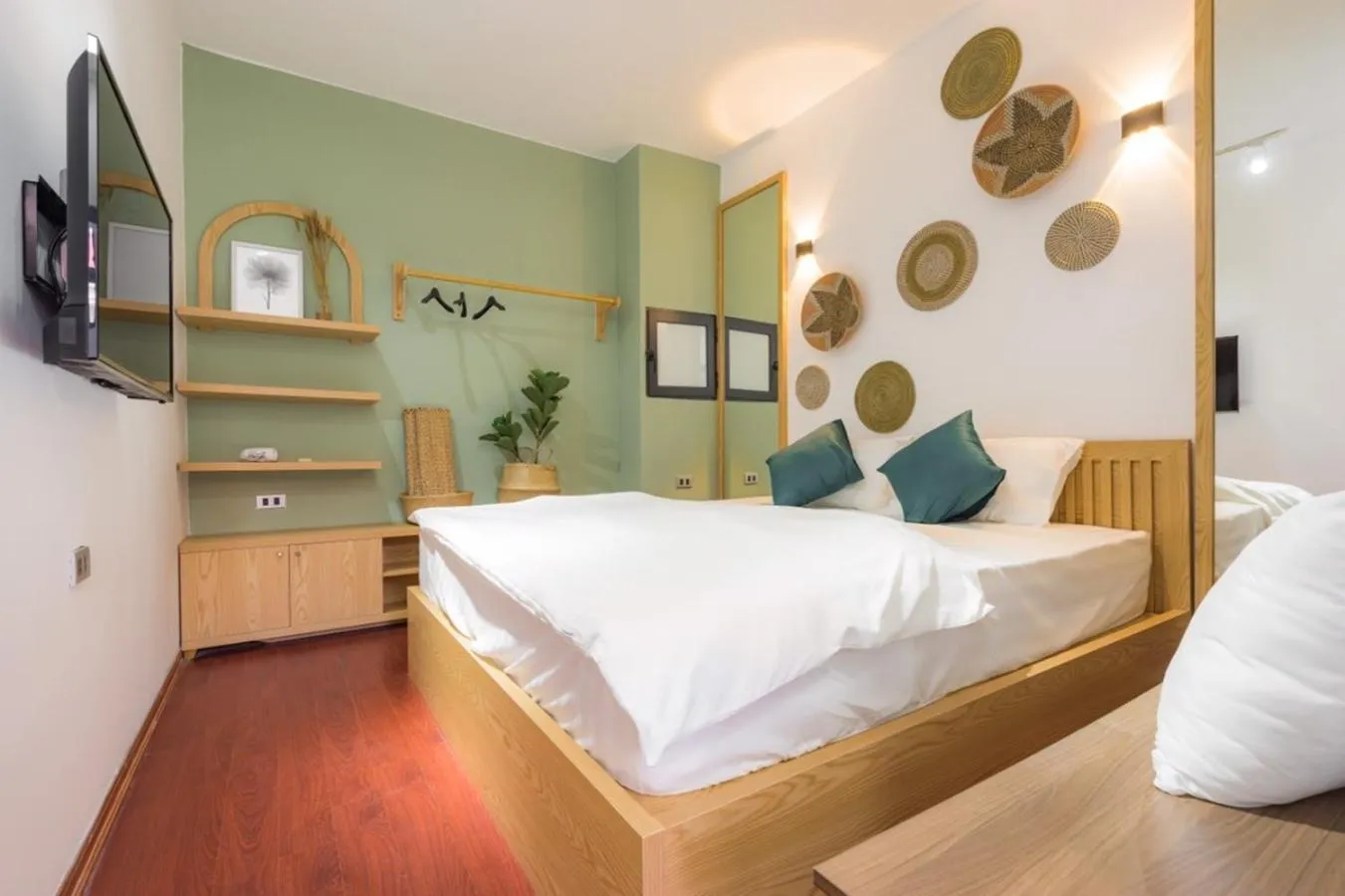 Bed in Drumie Home - salesOTAvn