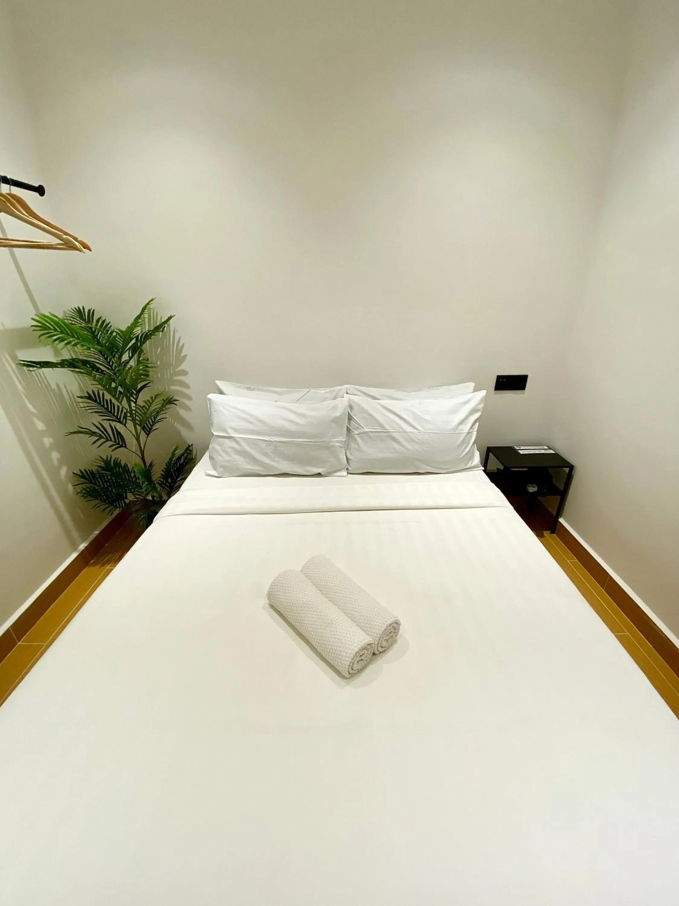 Bed in The 6N by Sky Hive