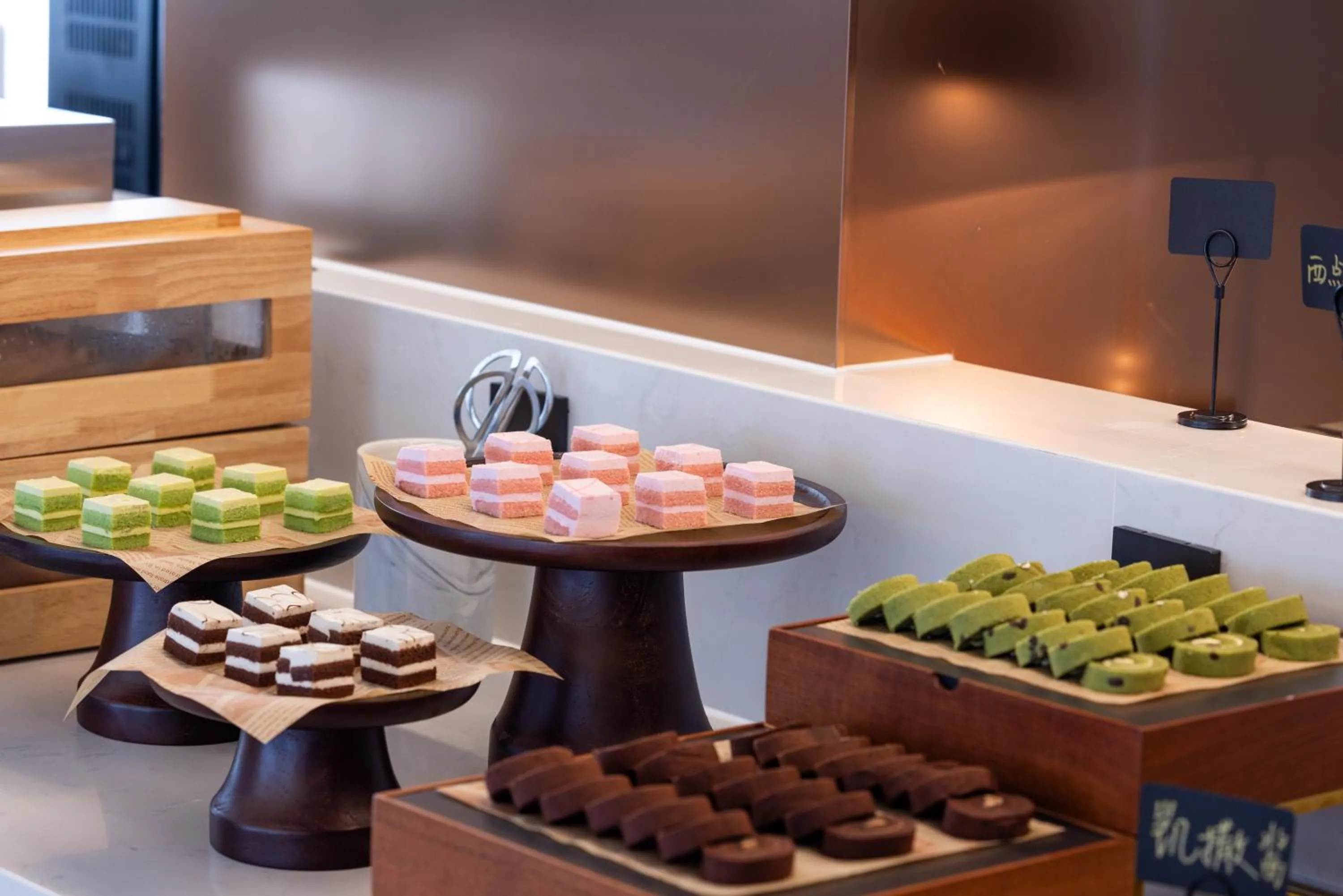 Food and drinks in Atour Hotel Guangzhou Baiyun Station Julong Metro Station