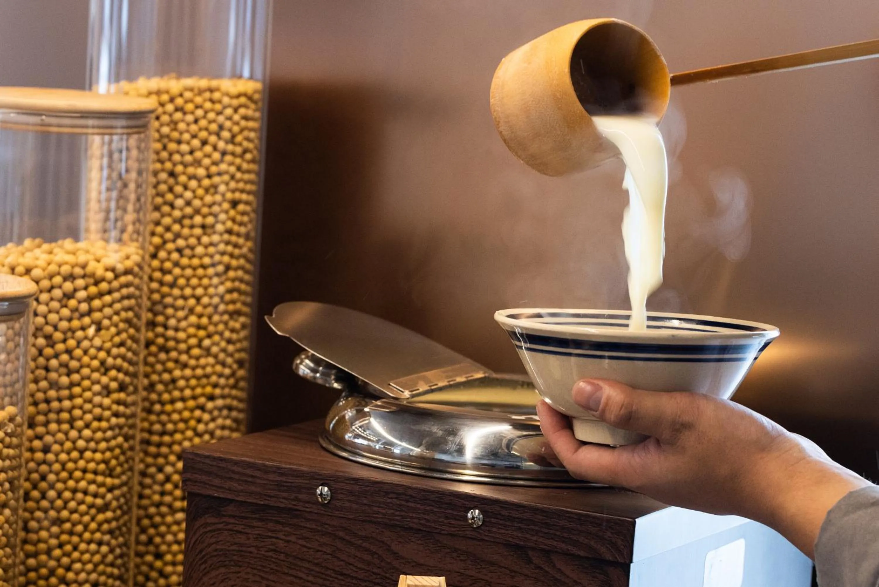 Food and drinks in Atour Hotel Guangzhou Baiyun Station Julong Metro Station