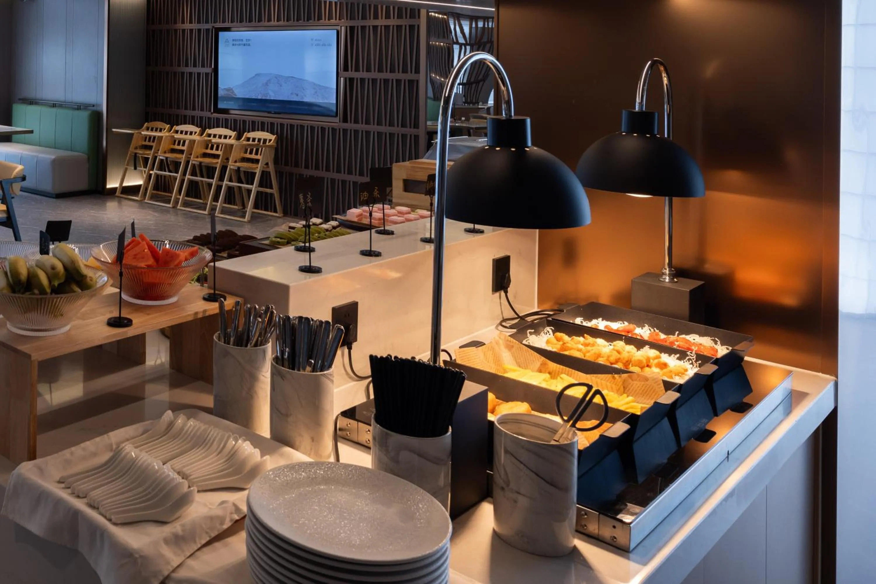 Food and drinks in Atour Hotel Guangzhou Baiyun Station Julong Metro Station