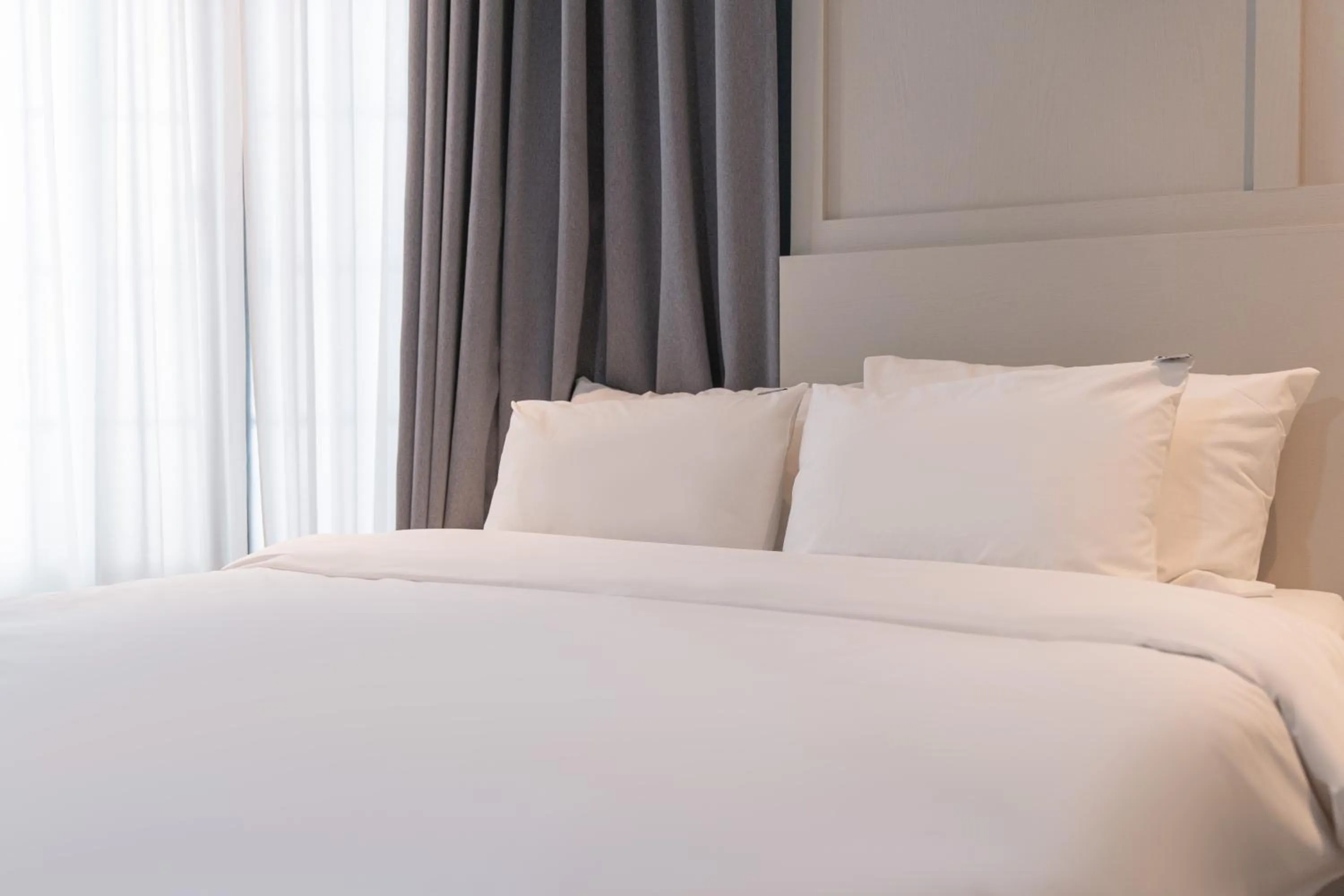 Bed in Curve Hotel Iksan