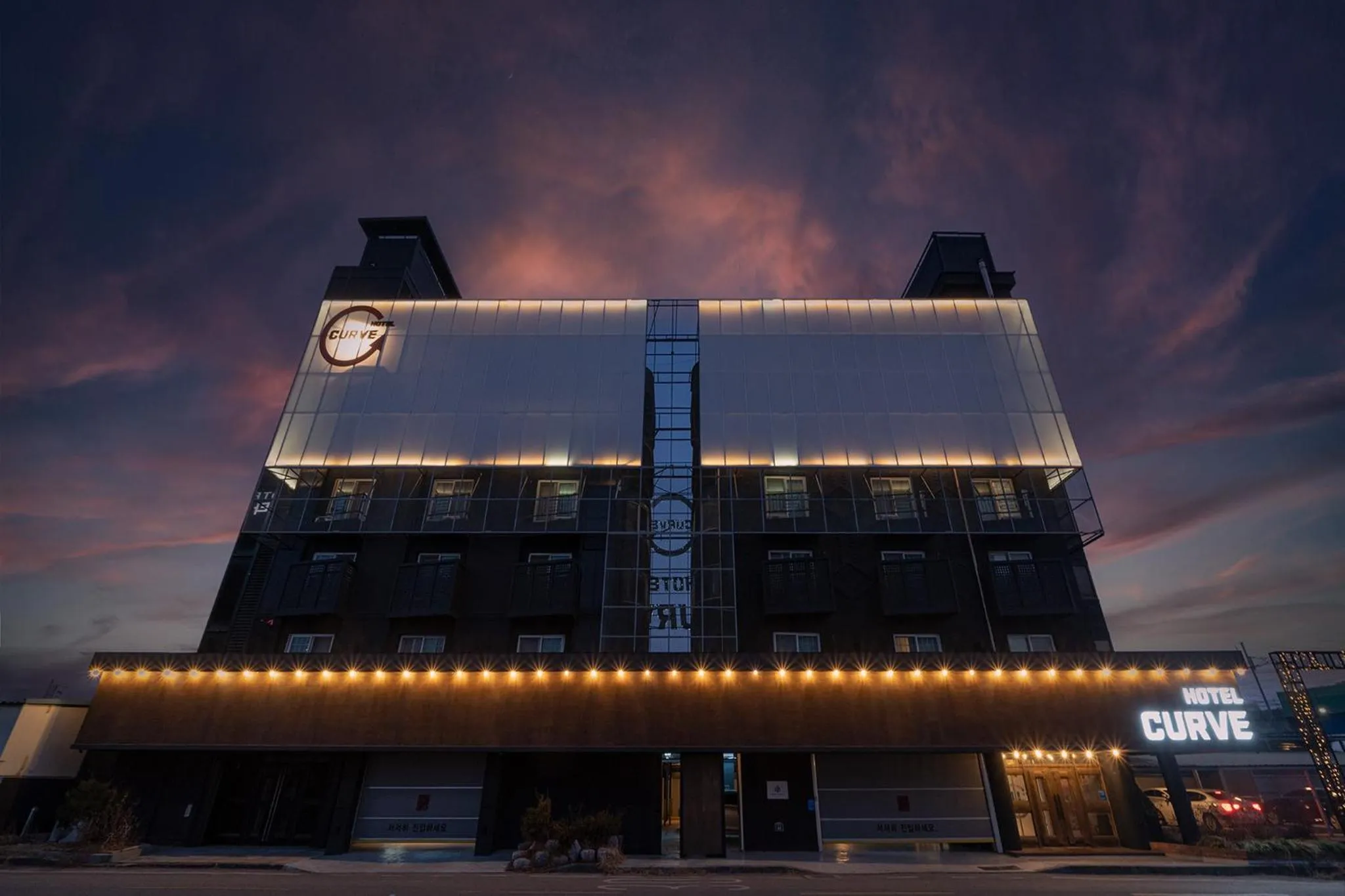 Property building in Curve Hotel Iksan