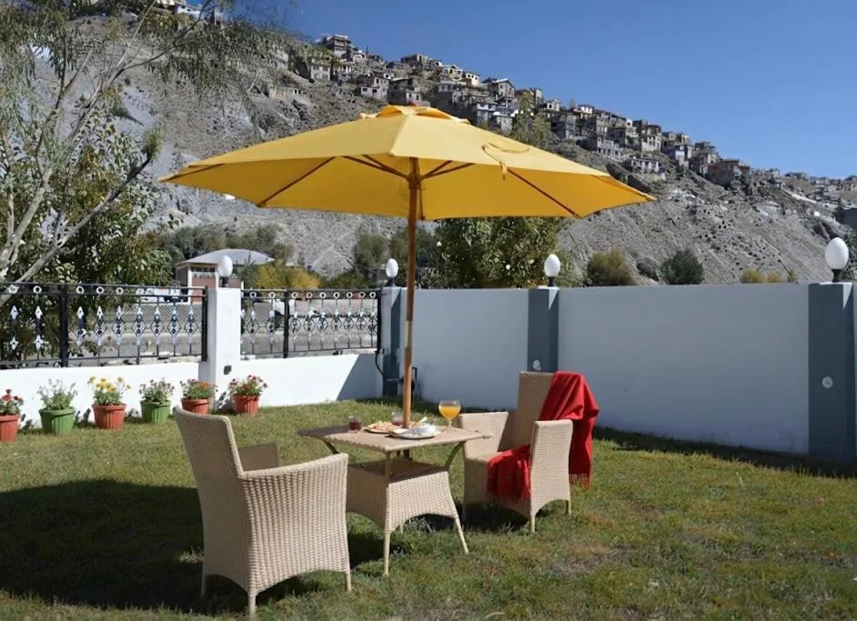 Hotel The Haven - Centrally Heated and Air Conditioned