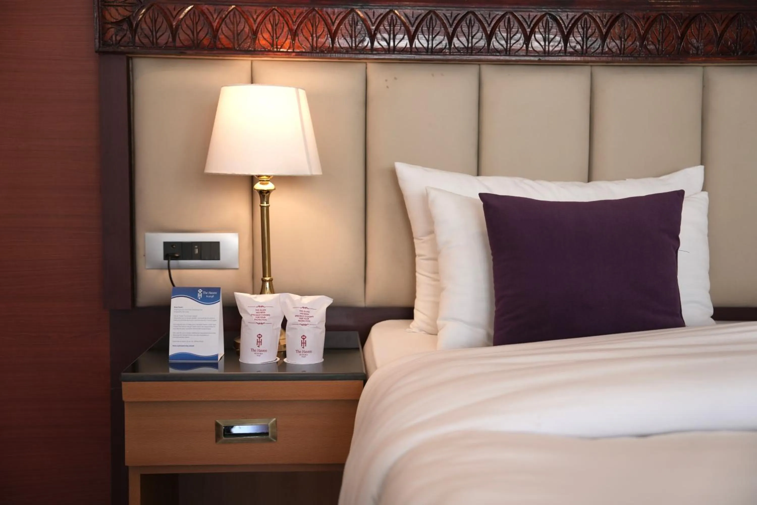 Bed in Hotel The Haven - Centrally Heated and Air Conditioned