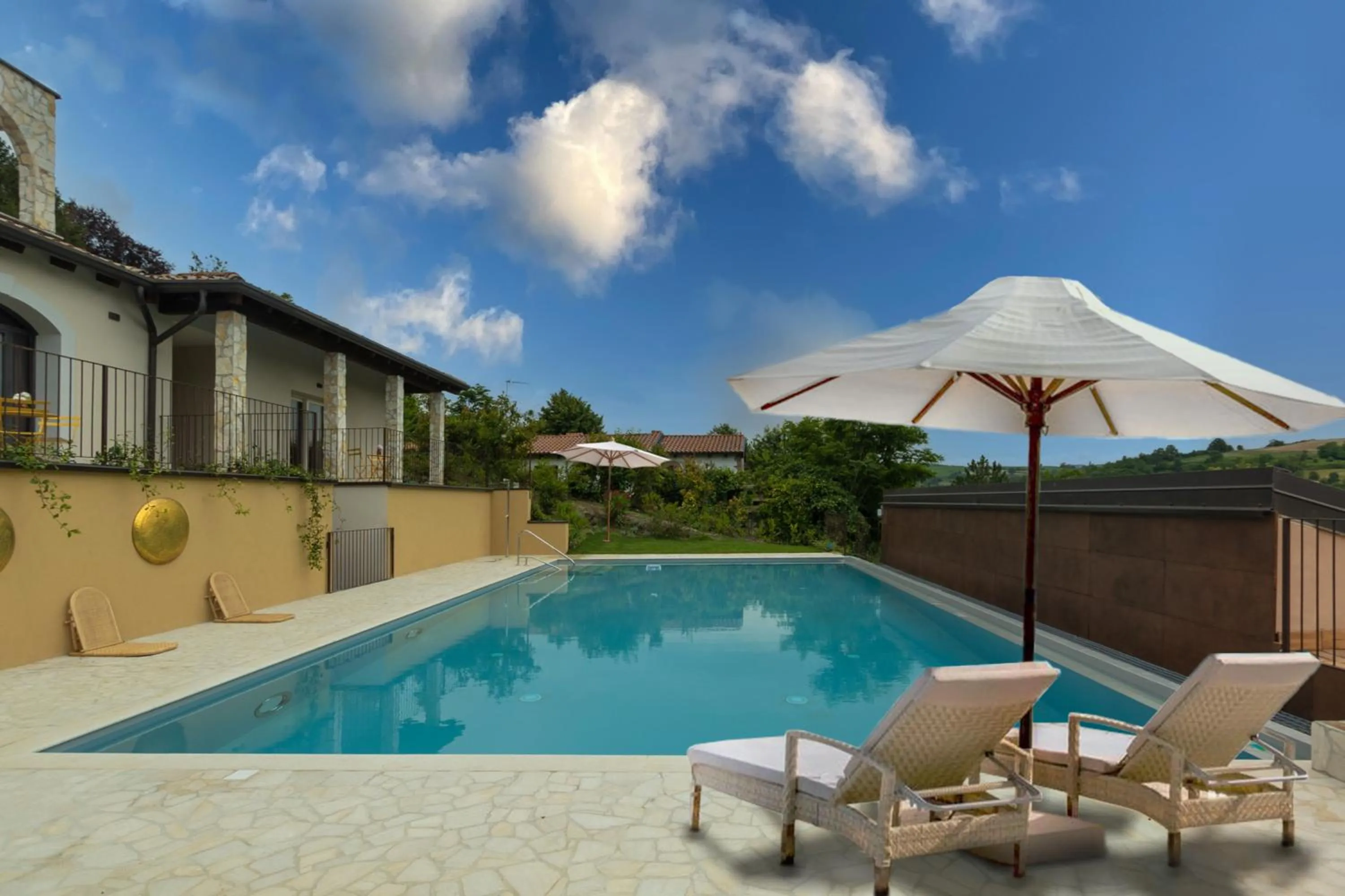 Swimming pool in Luce Boutique Hotel