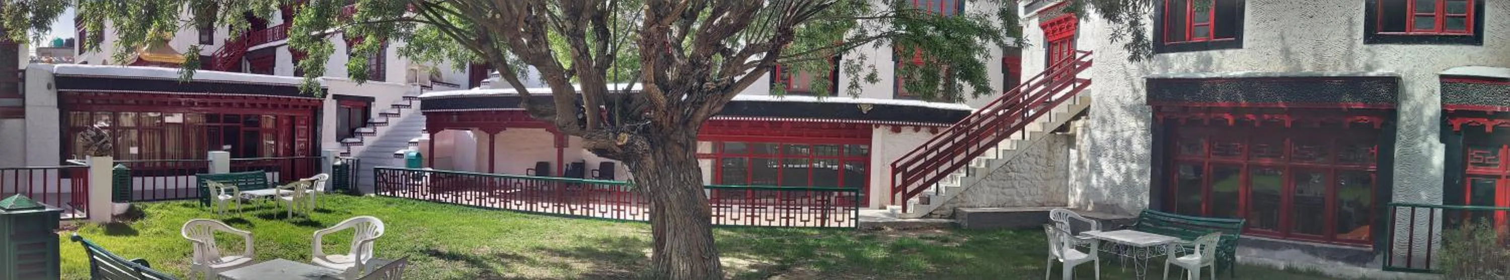 Property building in Lharimo Hotel Leh - Ladakh