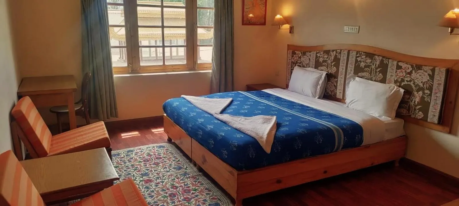 Bed in Lharimo Hotel Leh - Ladakh