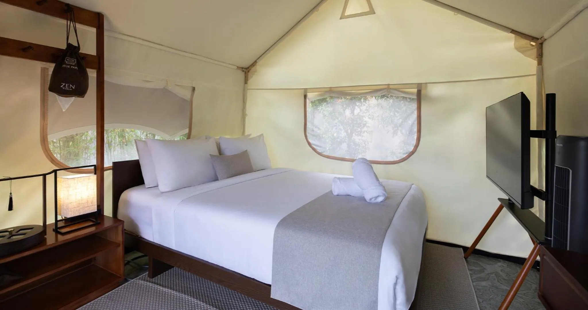 Bedroom, Bed in Zen By Stellar Cameron