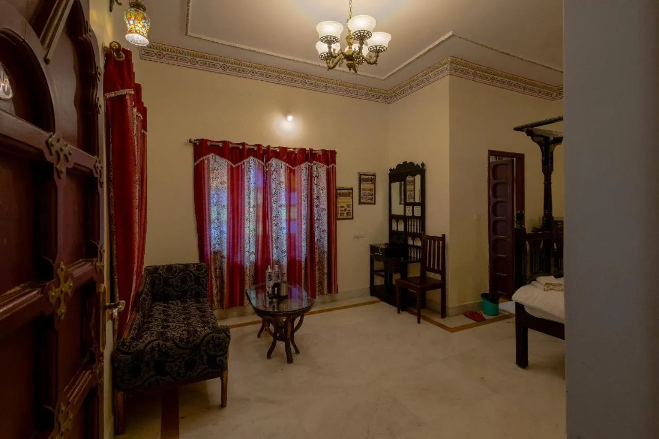 Bedroom in Heritage Kuchaman Haveli