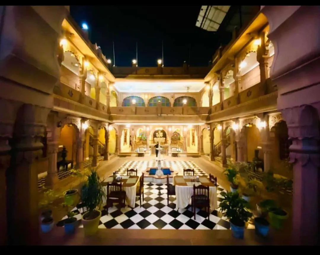 Restaurant/places to eat in Heritage Kuchaman Haveli
