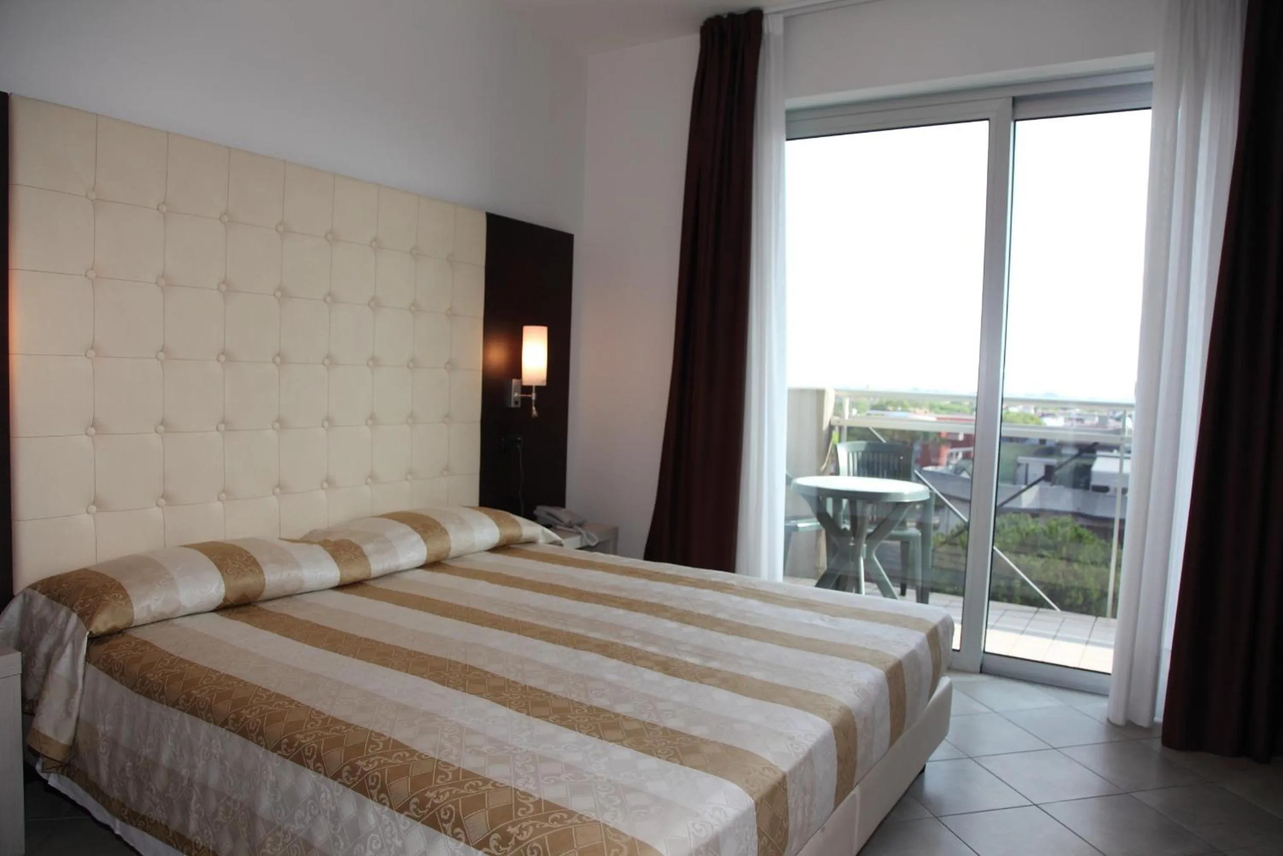 TV and multimedia, Bed in Eraclea Palace Hotel 4 stelle S