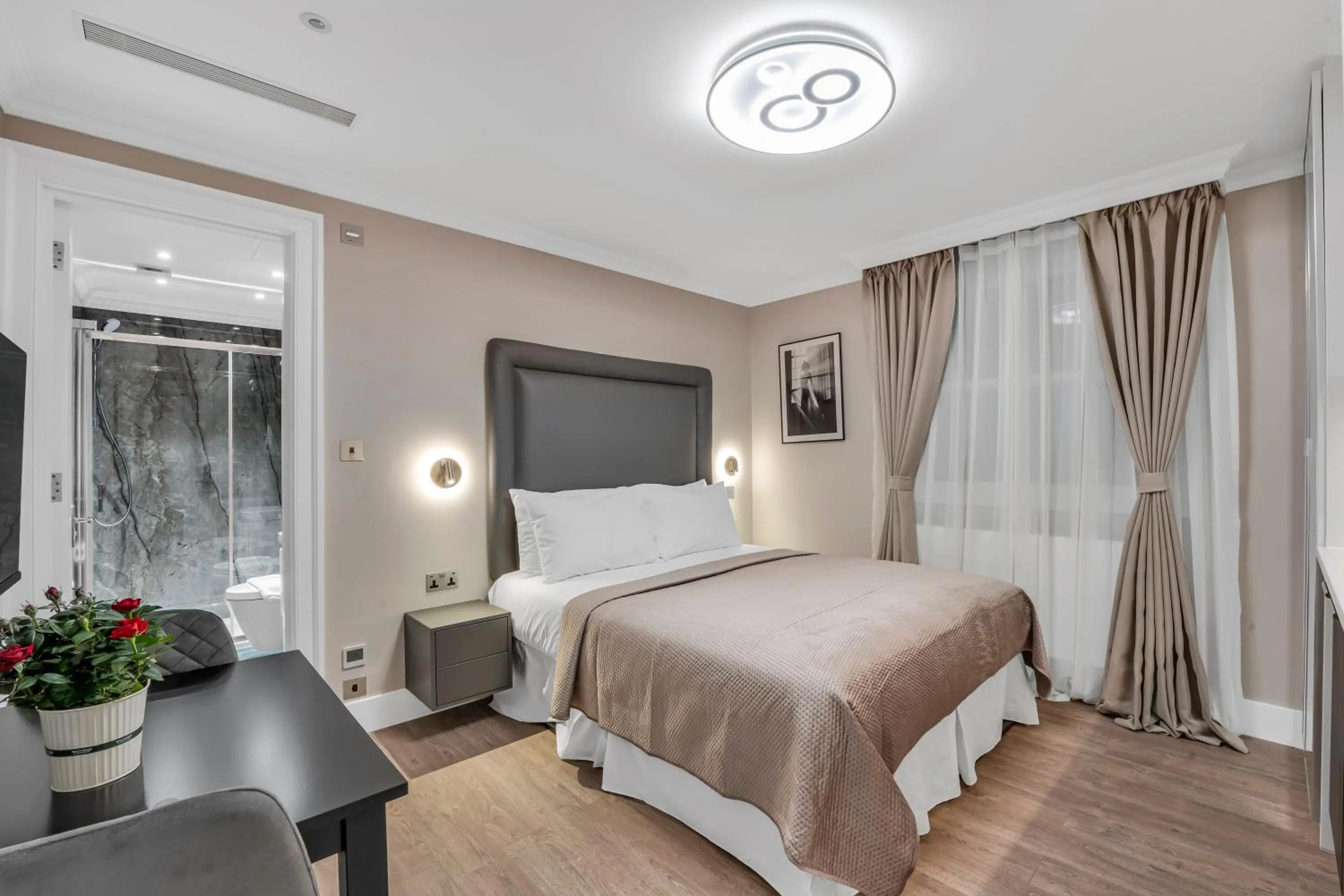 Bed in Cleveland Residences Bloomsbury