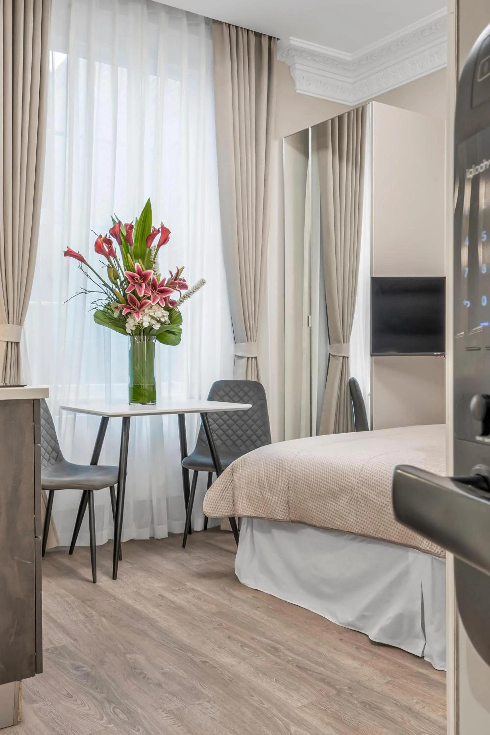 Bed in Cleveland Residences Bloomsbury