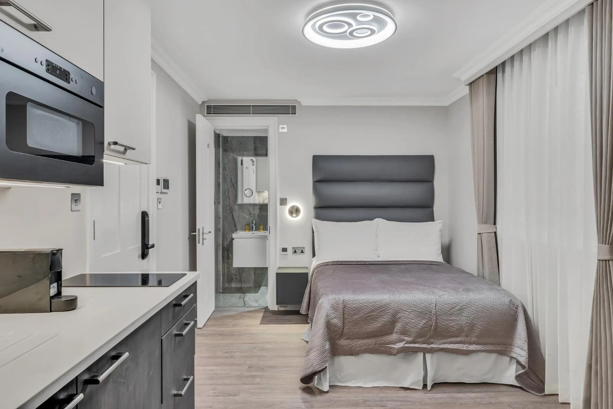 Kitchen or kitchenette, Bed in Cleveland Residences Bloomsbury