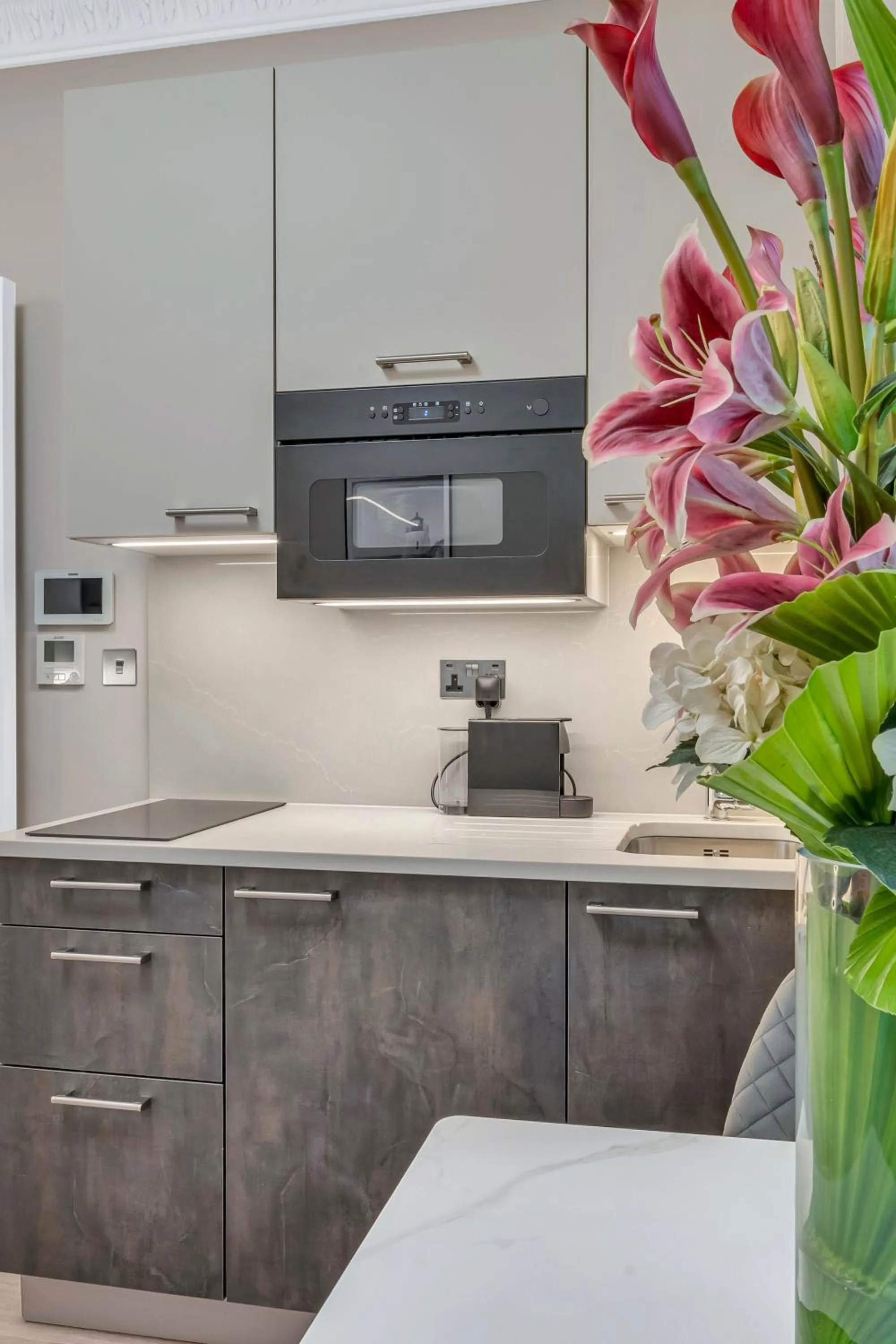 Kitchen or kitchenette in Cleveland Residences Bloomsbury