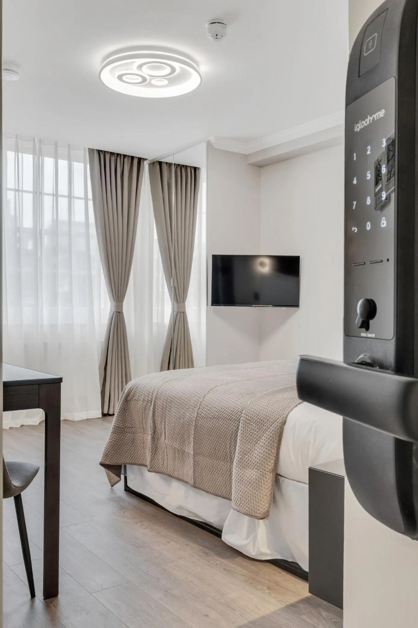 Bed in Cleveland Residences Bloomsbury