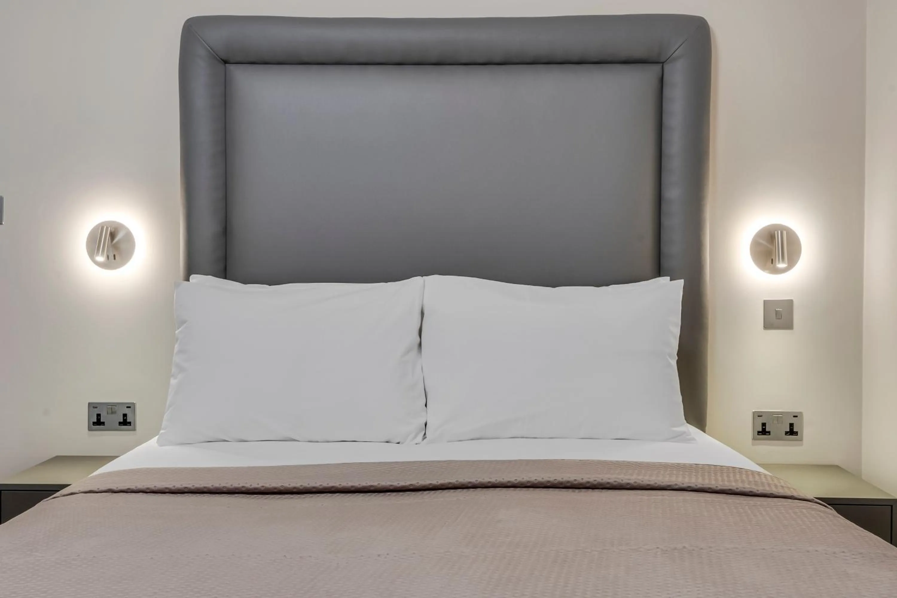 Bed in Cleveland Residences Bloomsbury