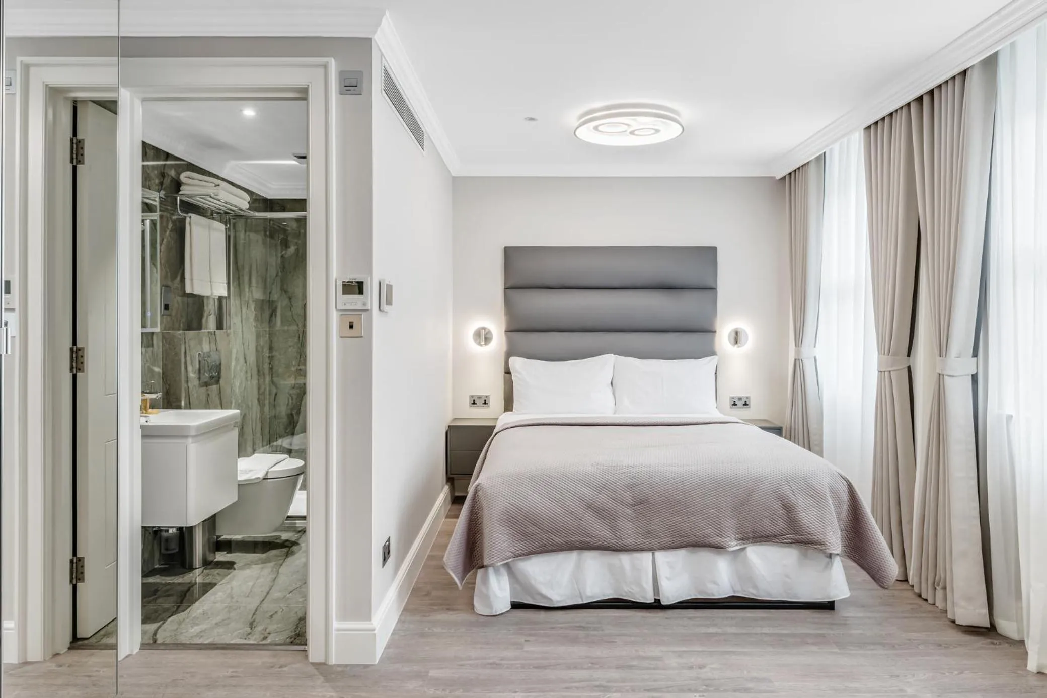 Bed in Cleveland Residences Bloomsbury