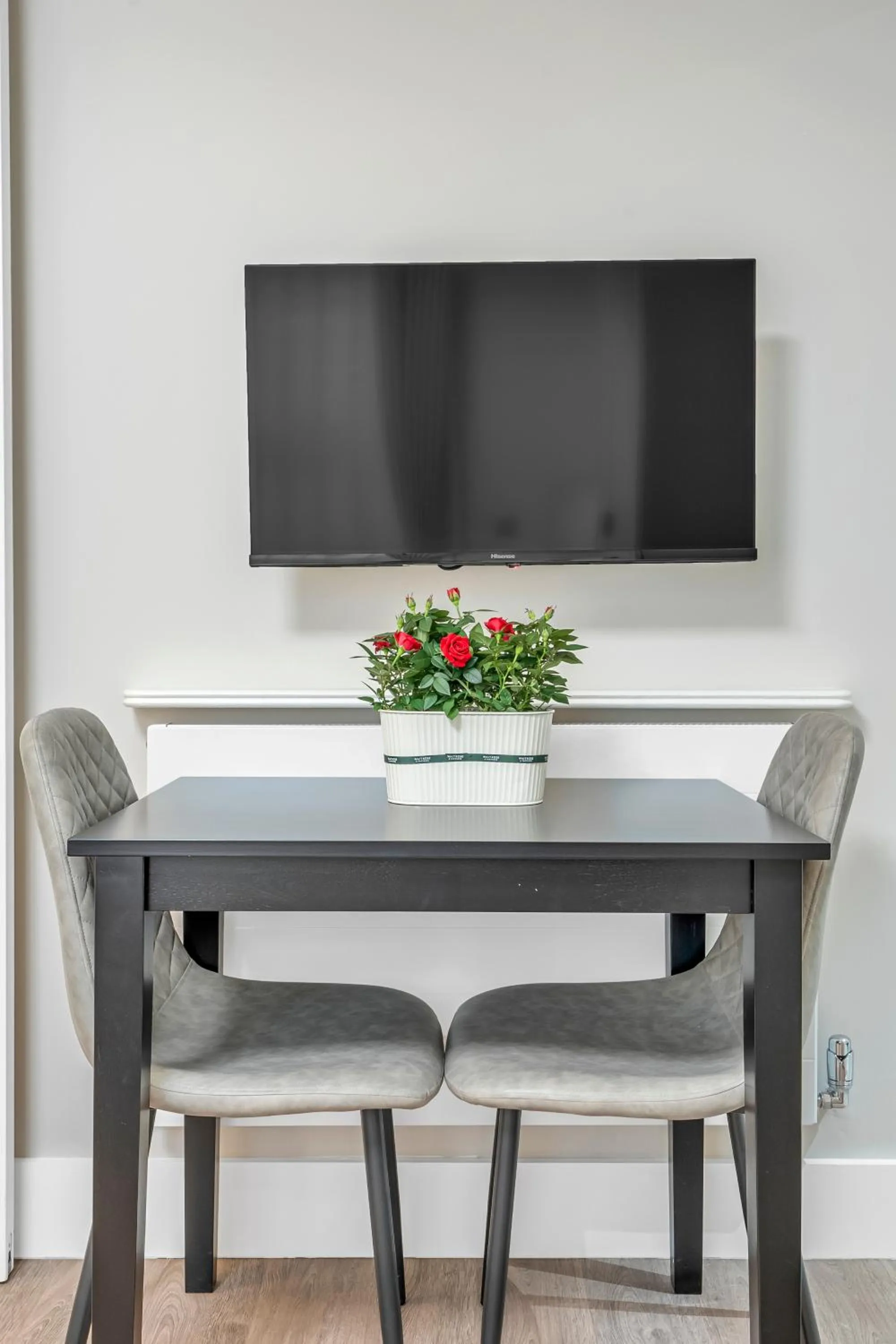 TV and multimedia in Cleveland Residences Bloomsbury