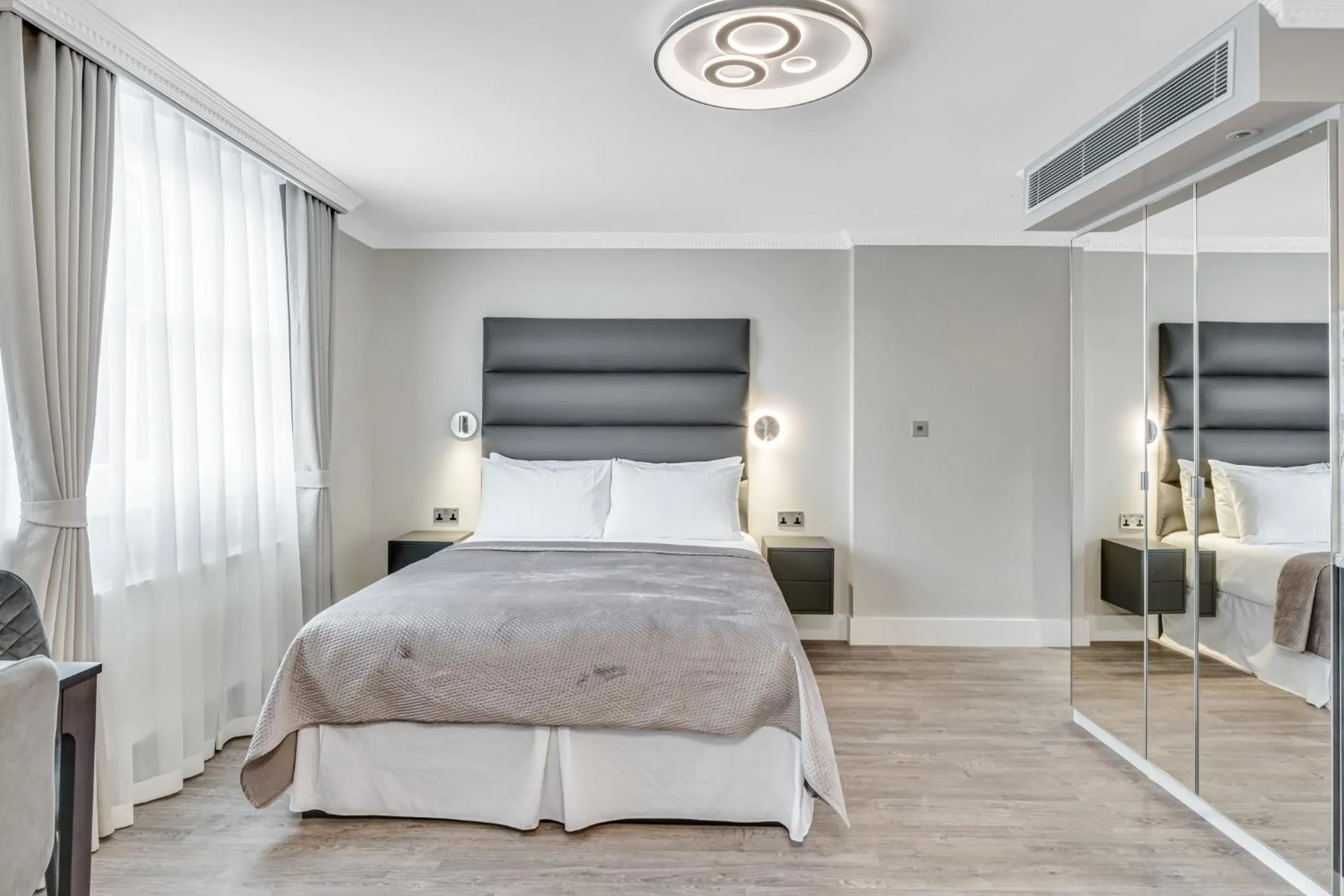 Bed in Cleveland Residences Bloomsbury