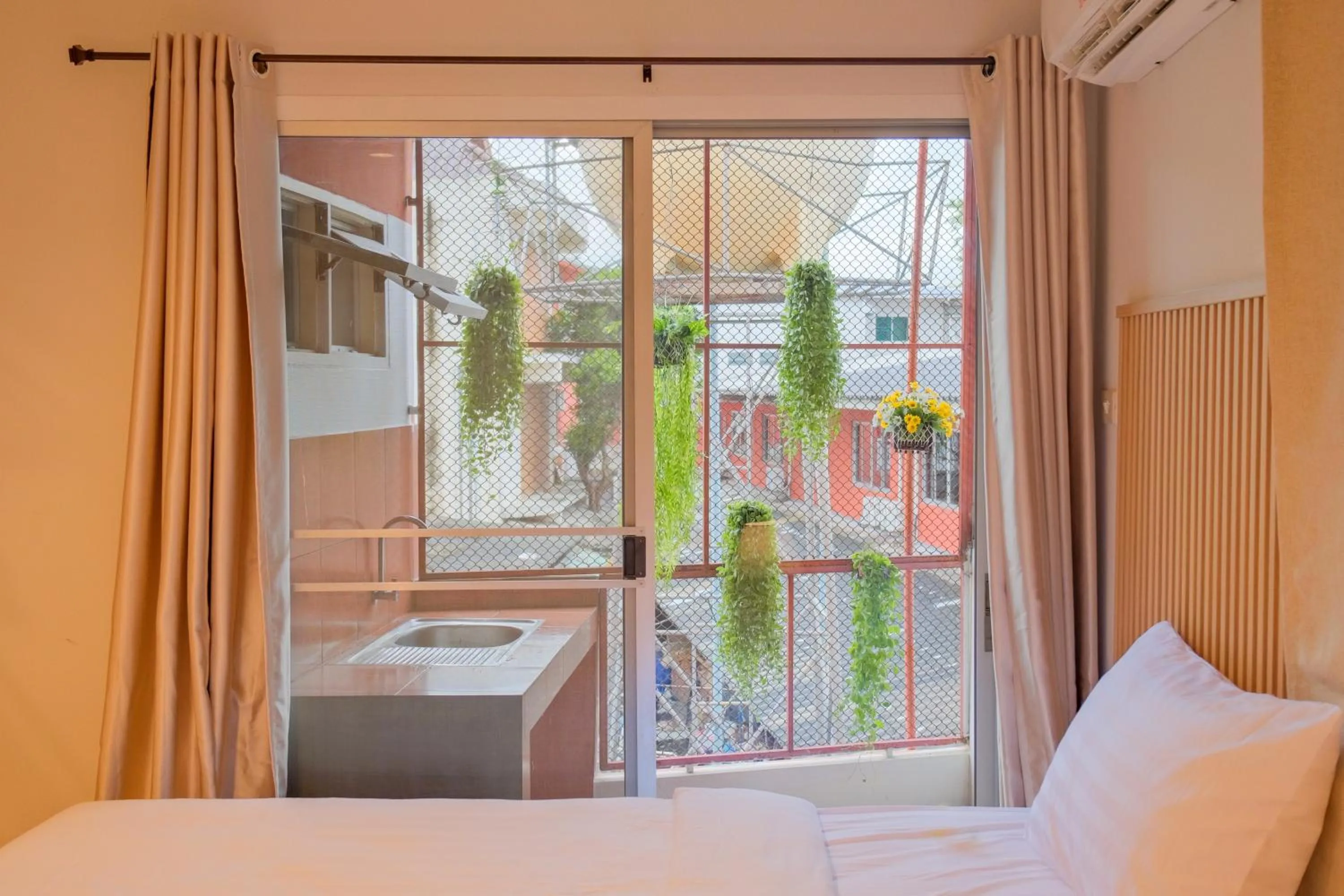 Bed in Baan Chinnakarn