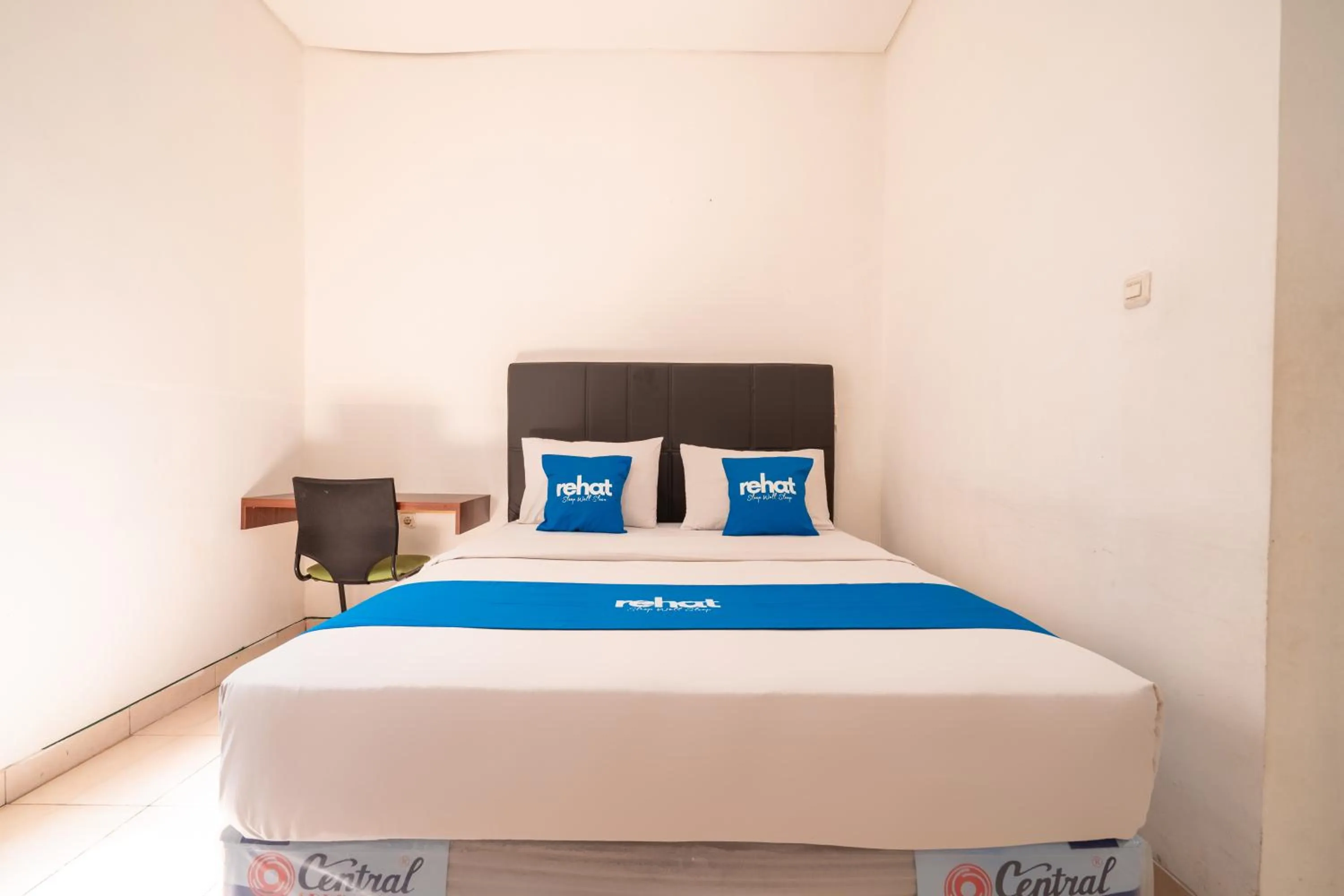 Bed in Rehat at Dago Sky Hotel