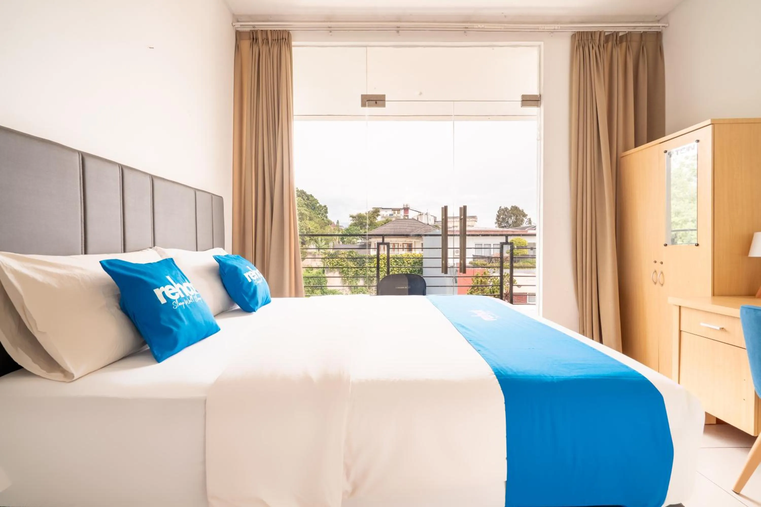 Bed in Rehat at Dago Sky Hotel