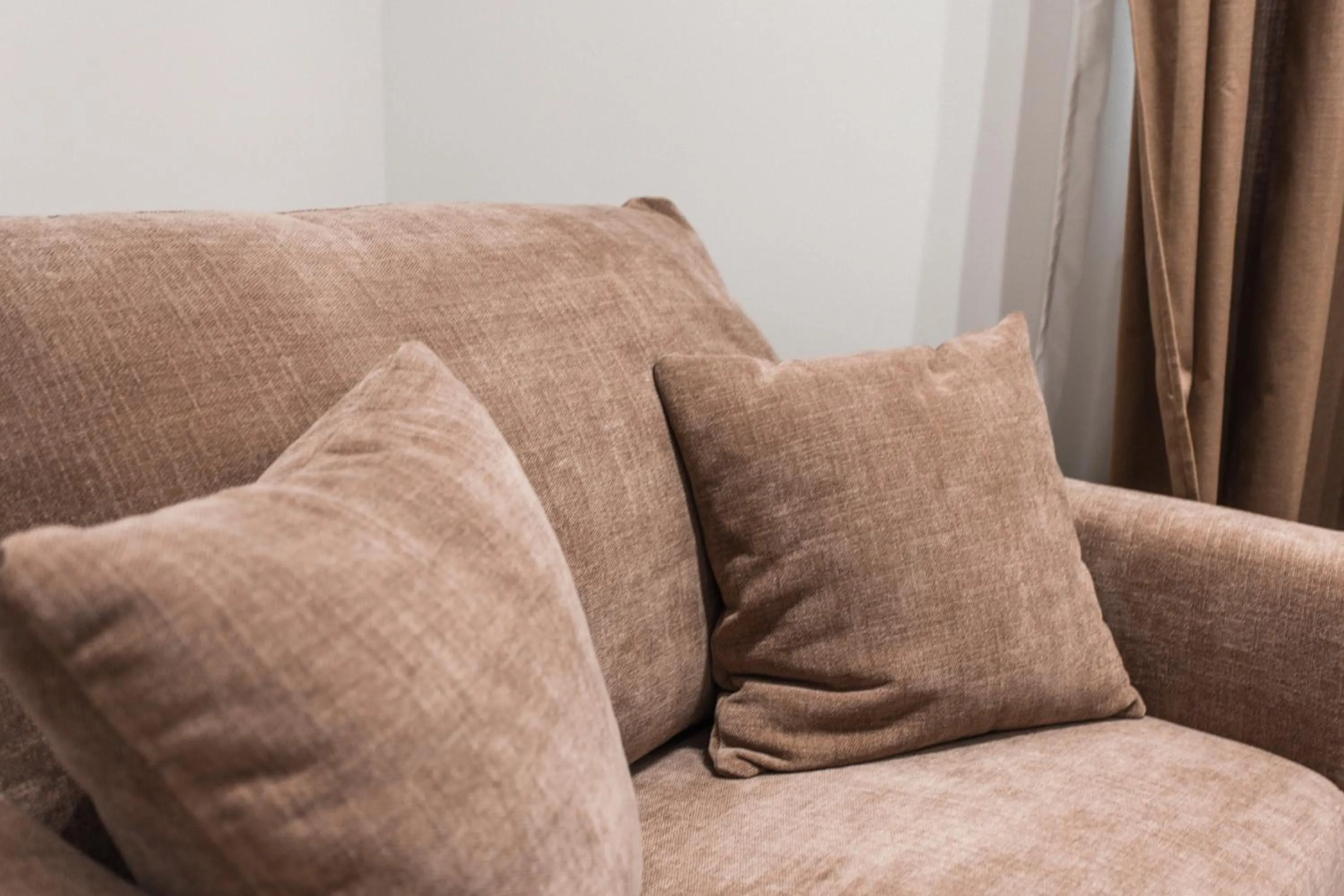 Bedroom in Alexander House Hotel