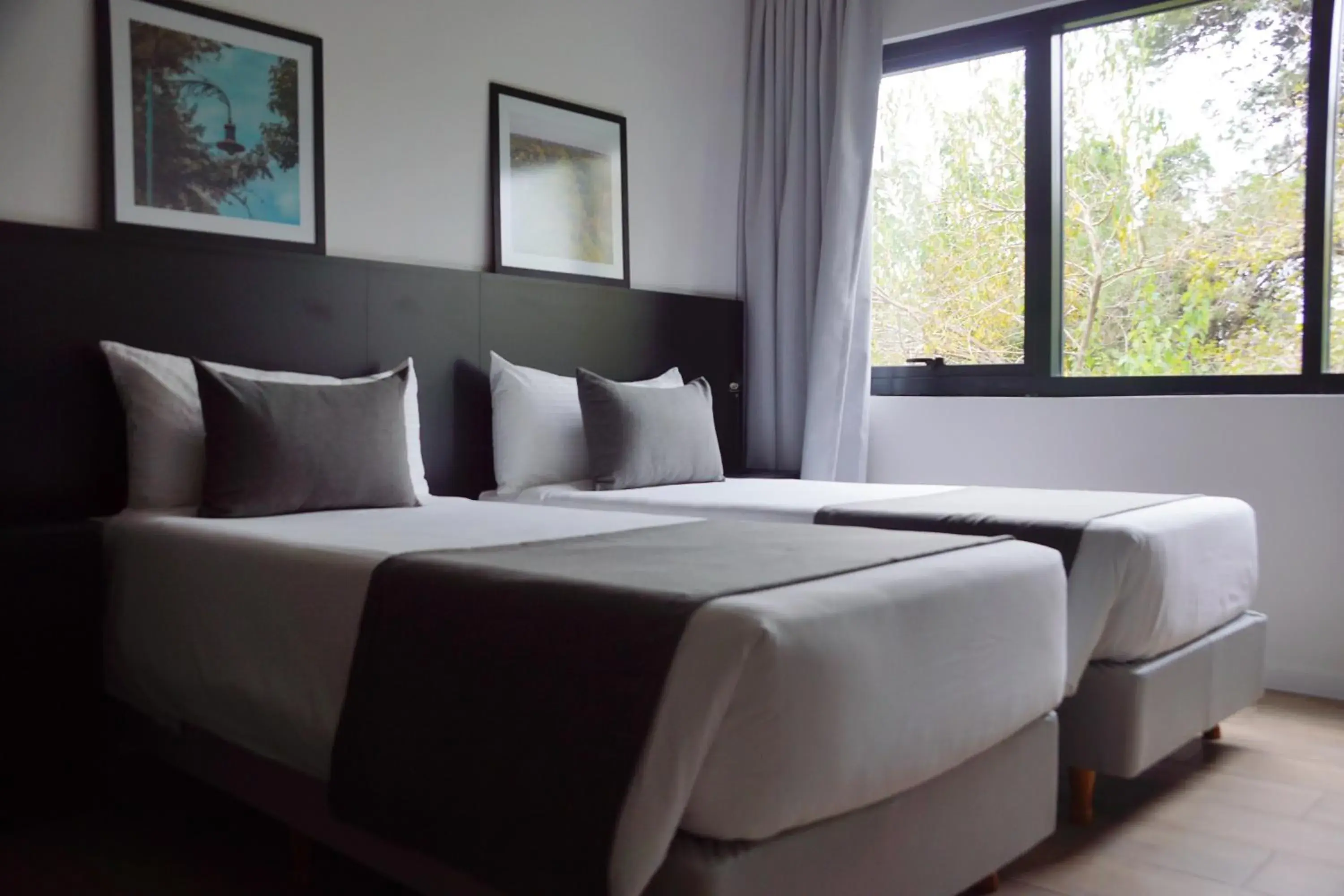 Standard Twin Room in Mérit Parque Leloir by Amérian Standard Twin Room in Mérit Parque Leloir by Amérian