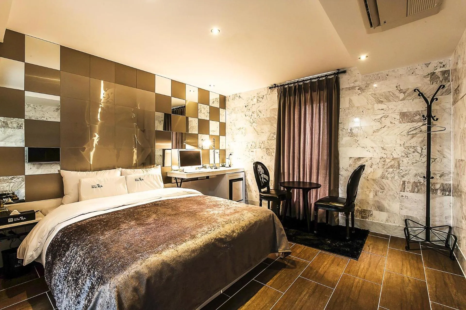 Bed in Bellino Hotel