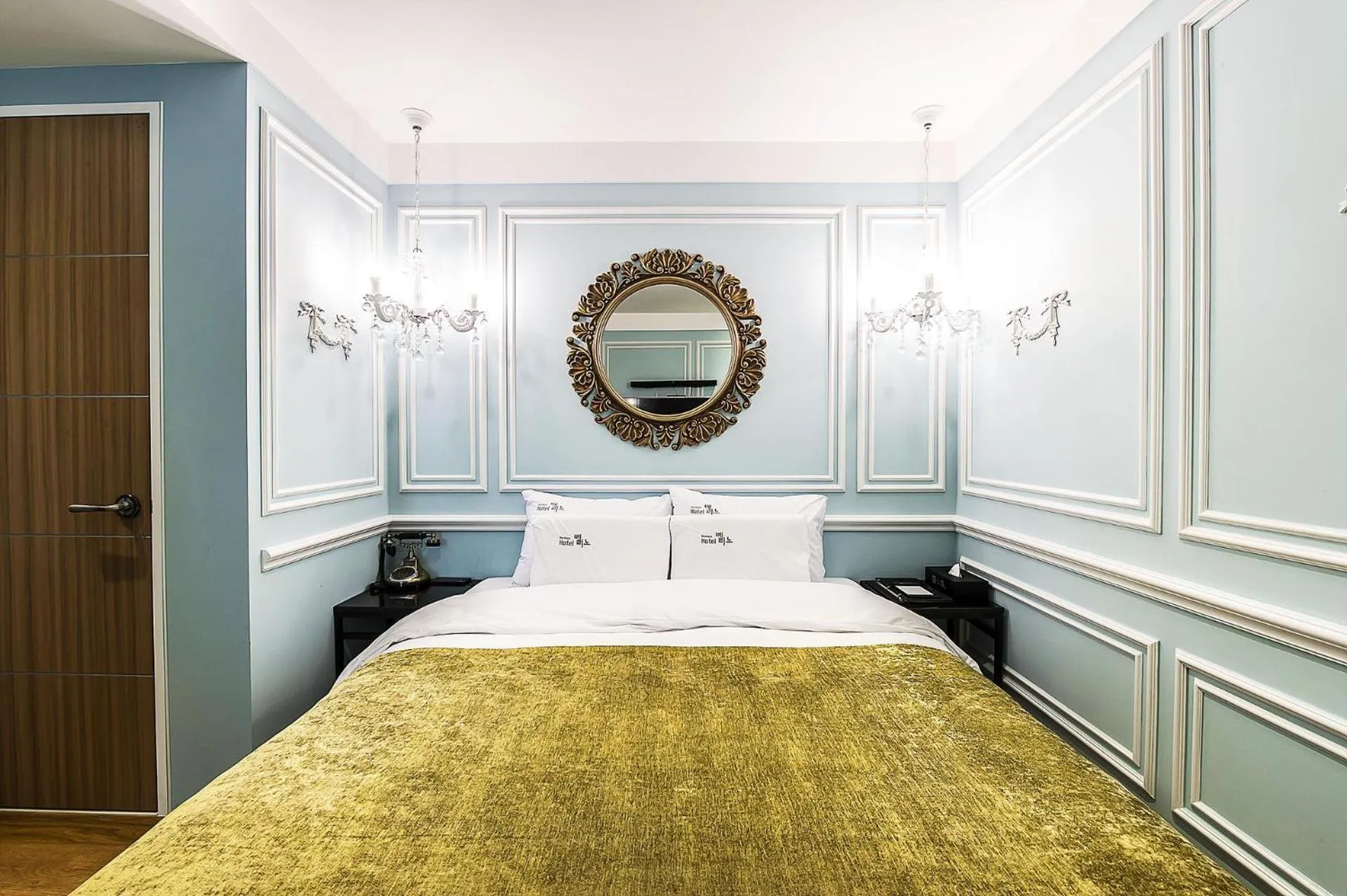 Bed in Bellino Hotel