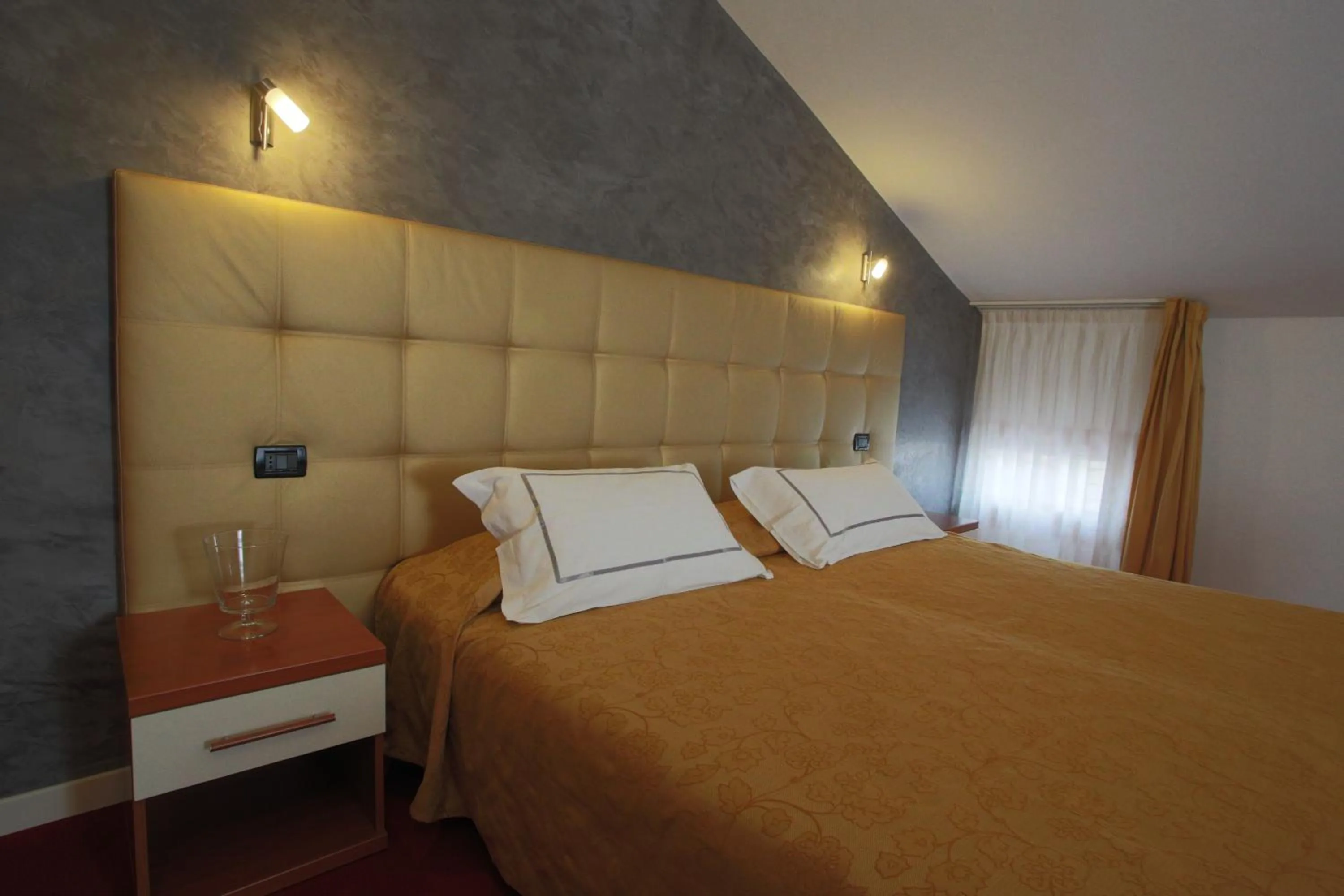 Photo of the whole room, Bed in Hotel Roma