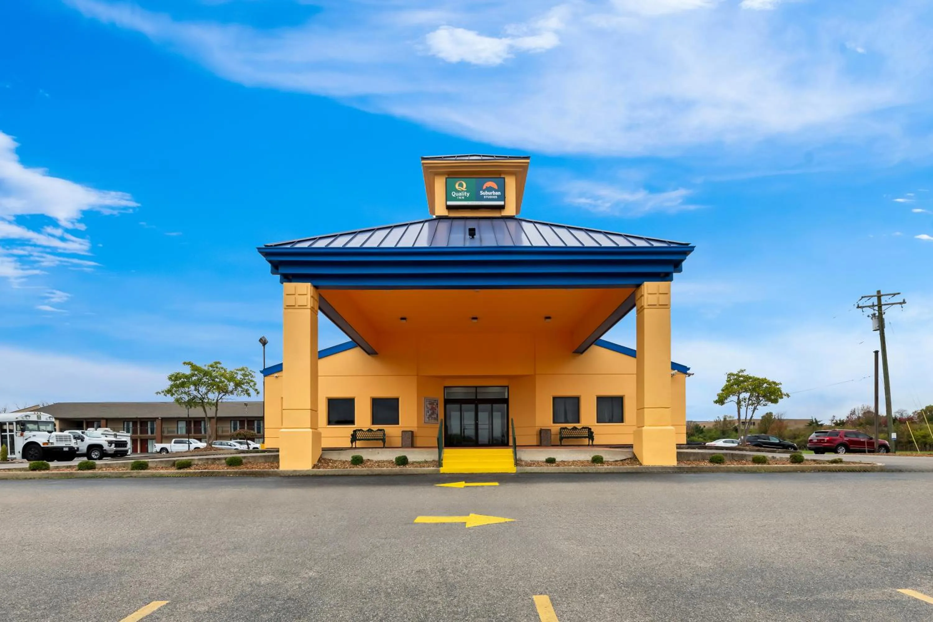 Property building in Suburban Studios Mason Near Kings Island