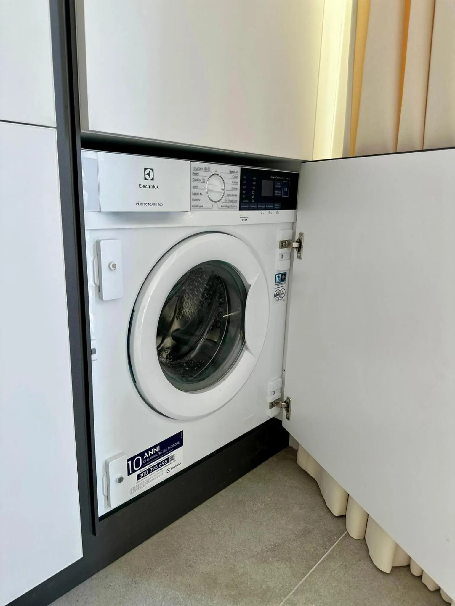 Toilet in Homely Basel Airport