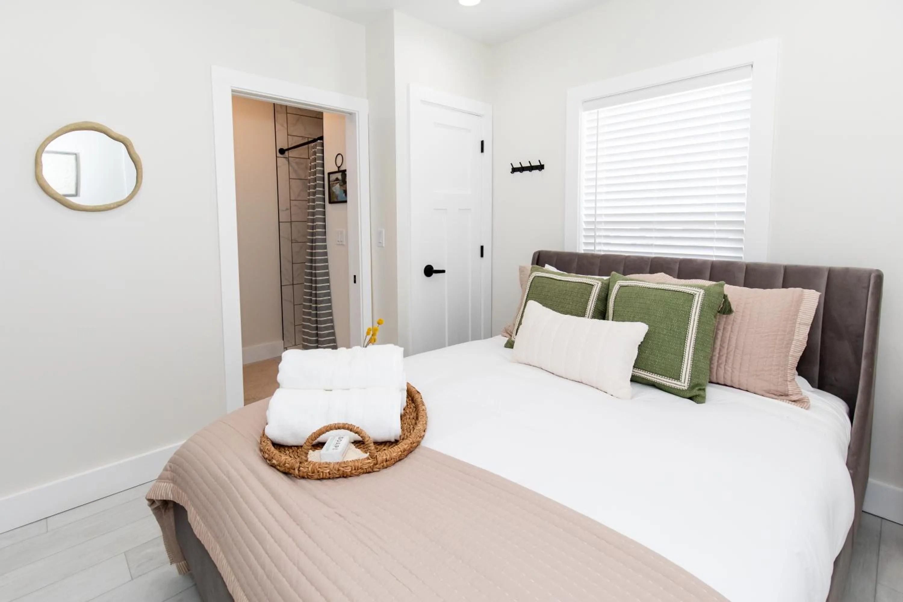 Bed in Inn At Fulton Boutique Hotel