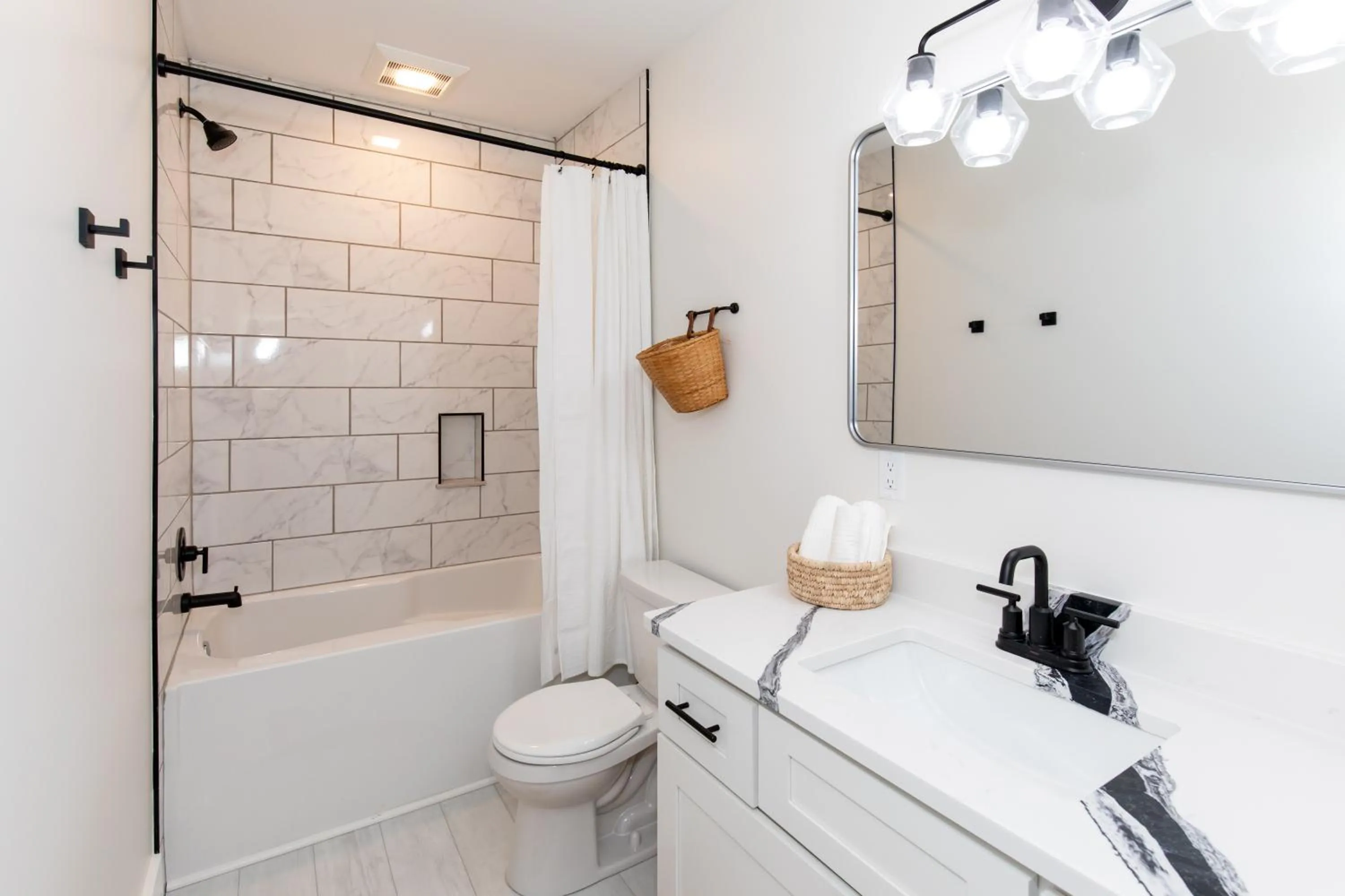 Property building in Inn At Fulton Boutique Hotel