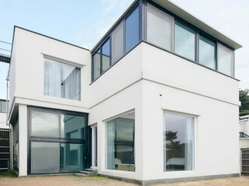 The Mare Pool Villa Pension