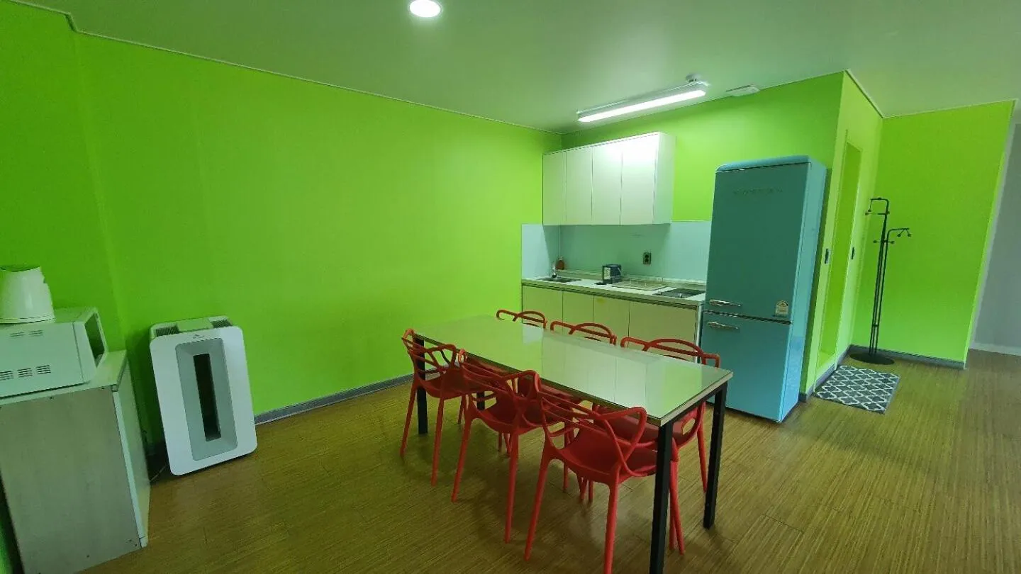 Yangju Gray Castle Pension