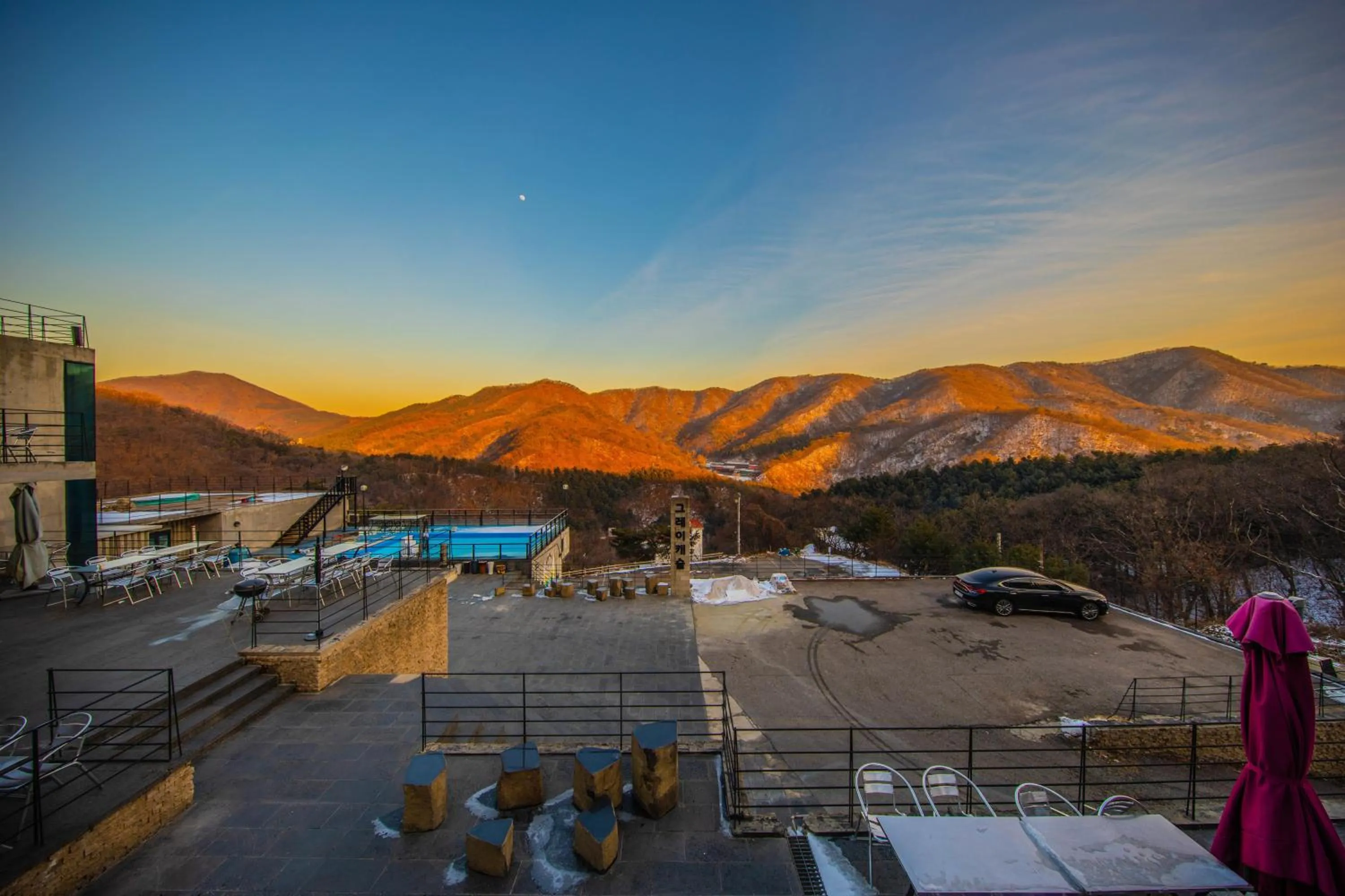 Yangju Gray Castle Pension